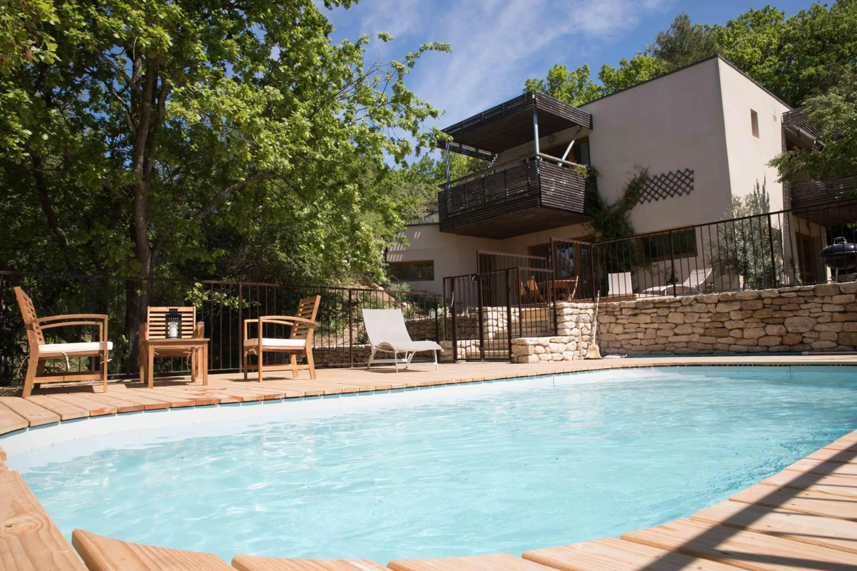 Swimming pool in La Source