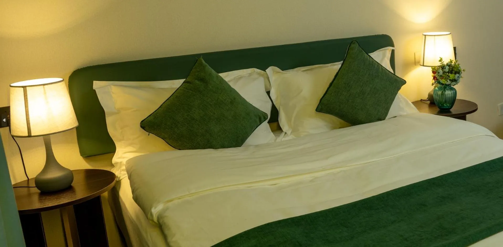 Standard Double Room in MSInternational Hotel