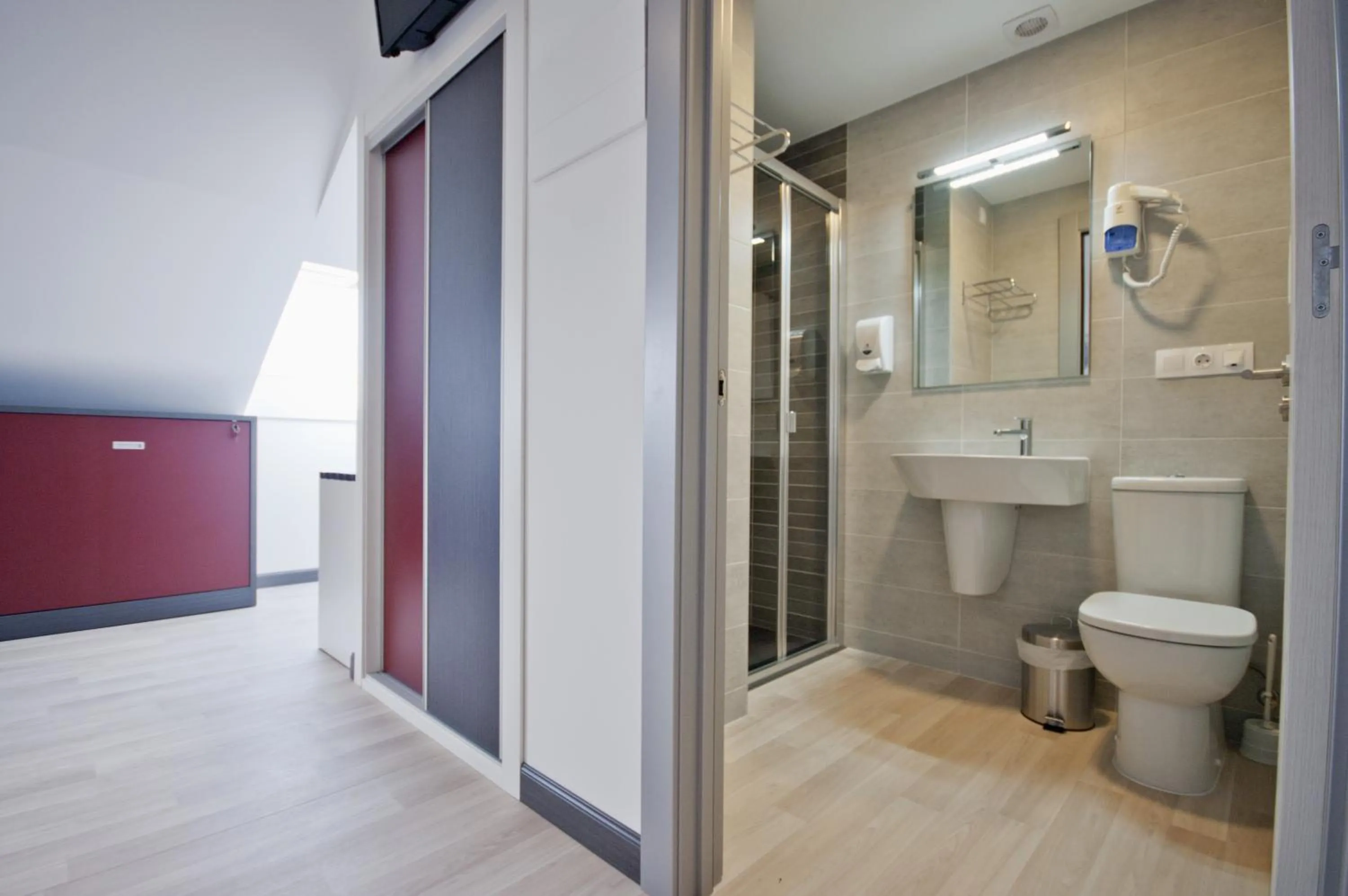 Bathroom in Hotel Ferramenteiro de Portomarin