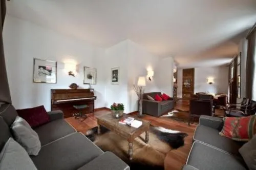 Lobby or reception in Cresta Et Duc Hotel