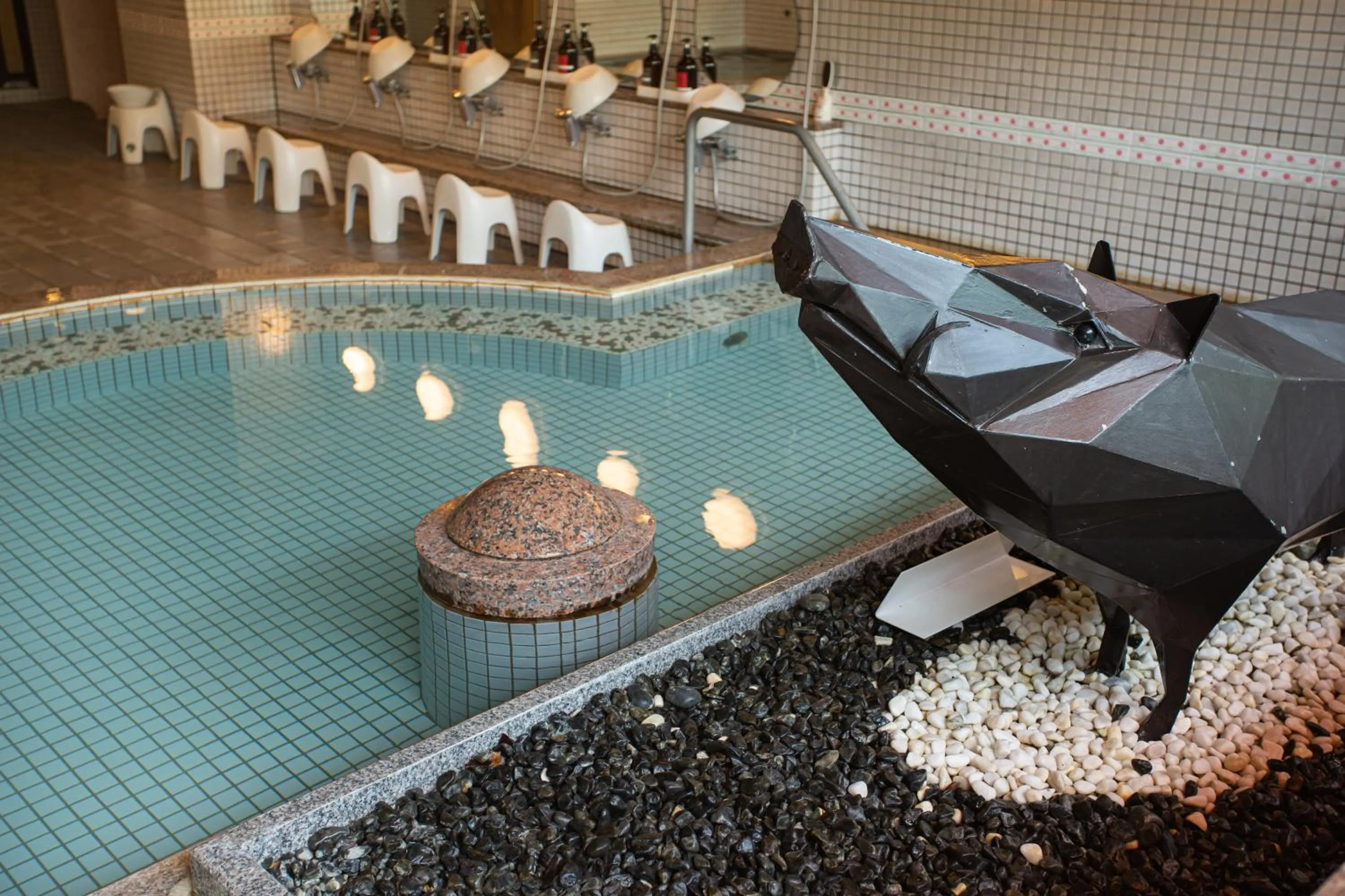 Public Bath in Hotel Second Stage