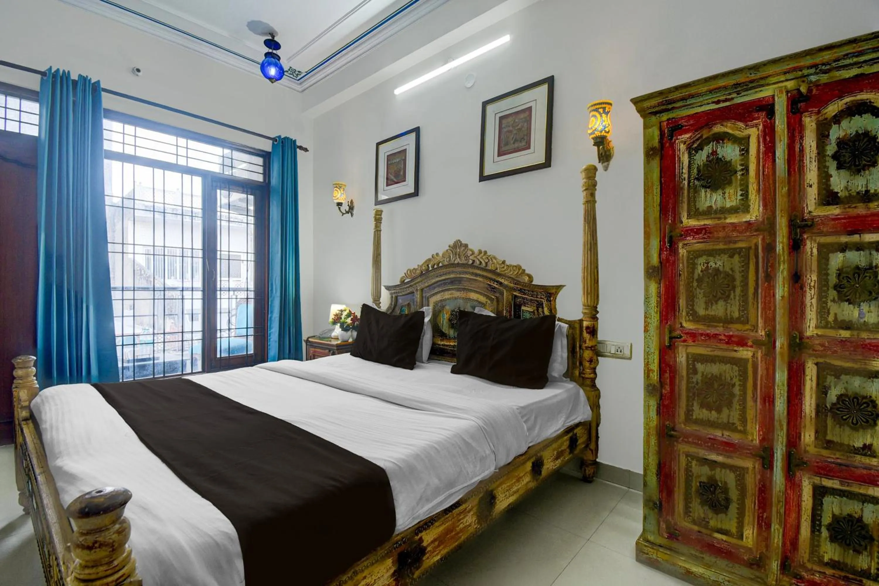 Bedroom, Bed in Super Collection O Jal Mahal Jaipur Formerly Little Ganesha Inn