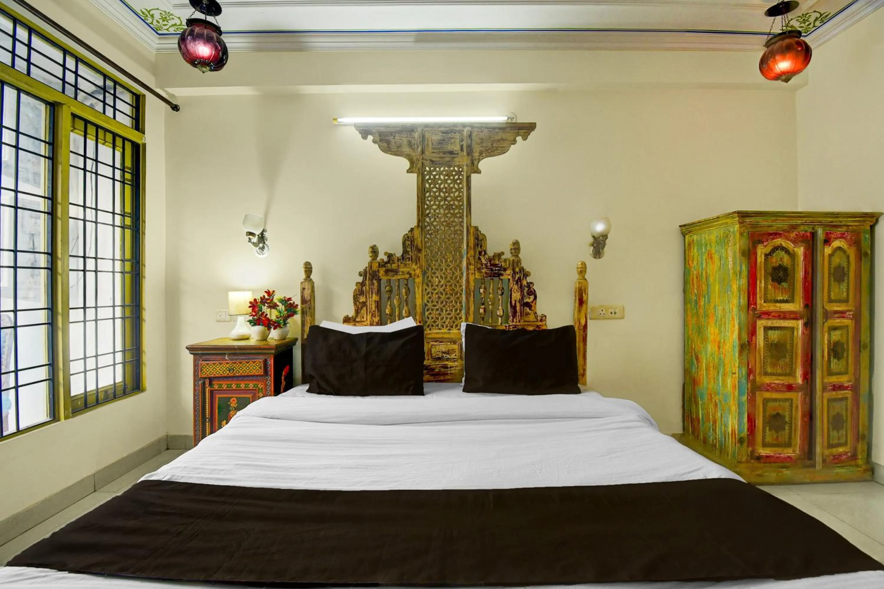 Bedroom, Bed in Super Collection O Jal Mahal Jaipur Formerly Little Ganesha Inn