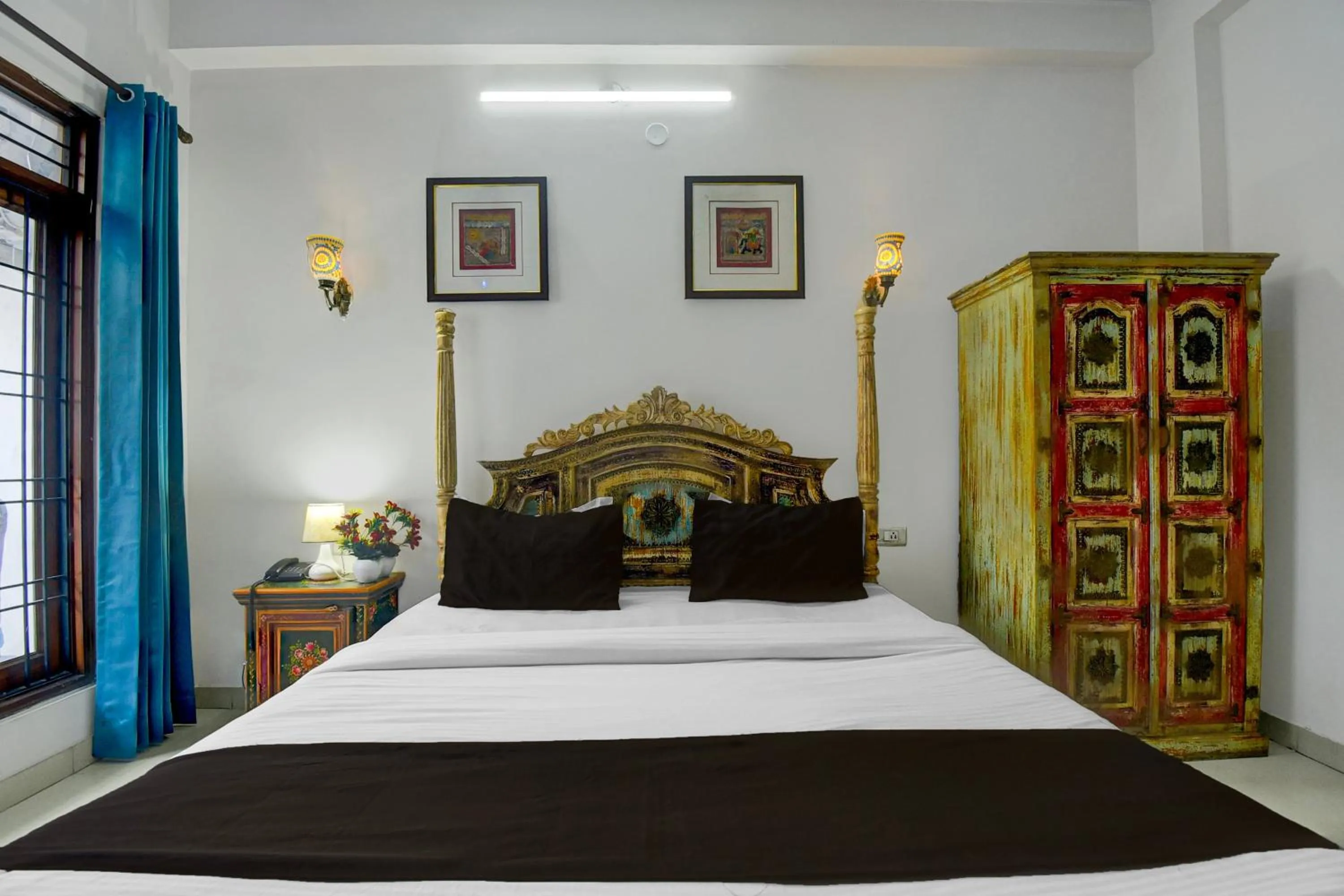 Bedroom, Bed in Super Collection O Jal Mahal Jaipur Formerly Little Ganesha Inn