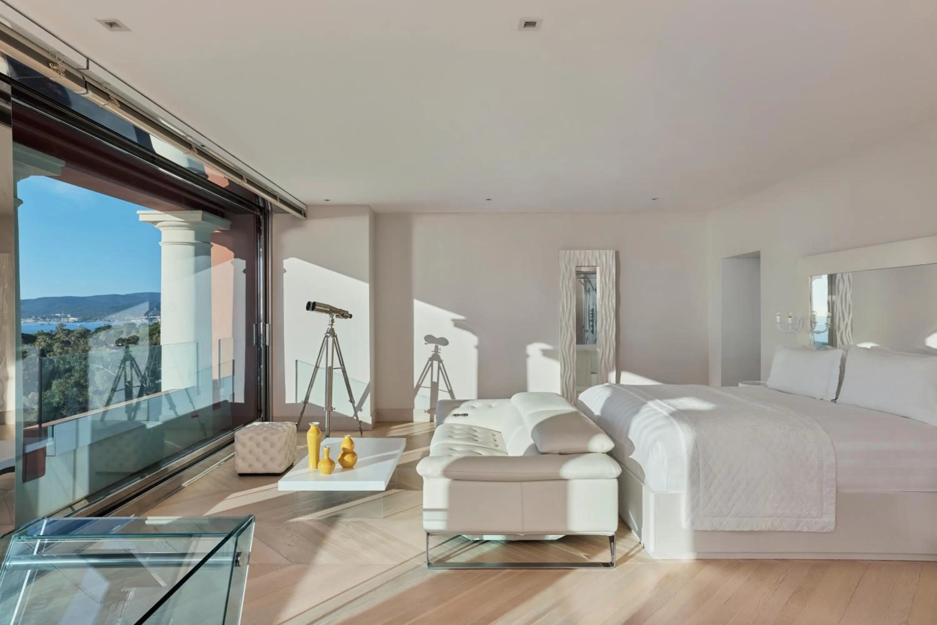 Bedroom in COMO Le Beauvallon - Golfe de Saint-Tropez