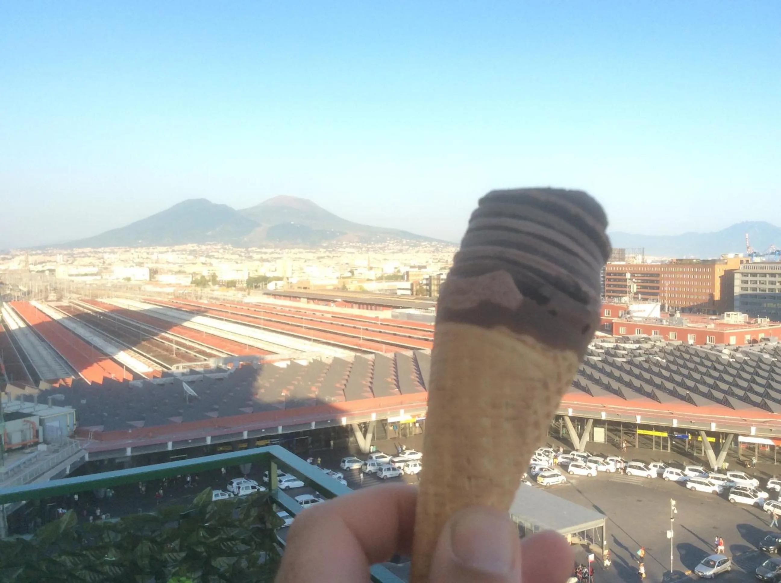 Day in Top Floor Rentrooms Napoli