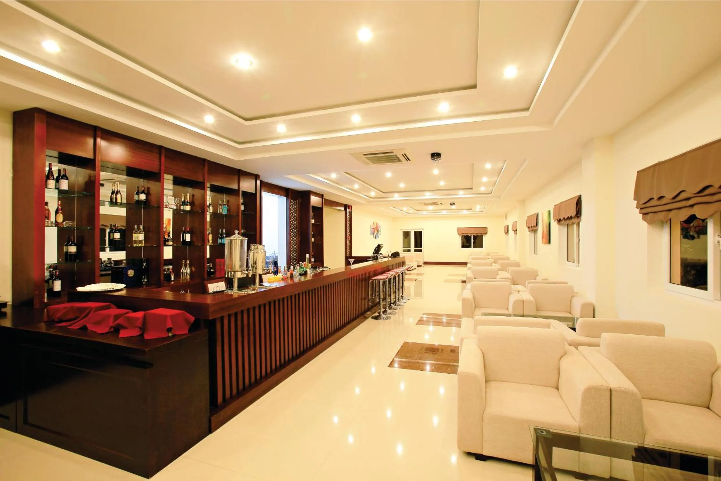 Lounge or bar in Ban Thach Riverside Hotel & Resort