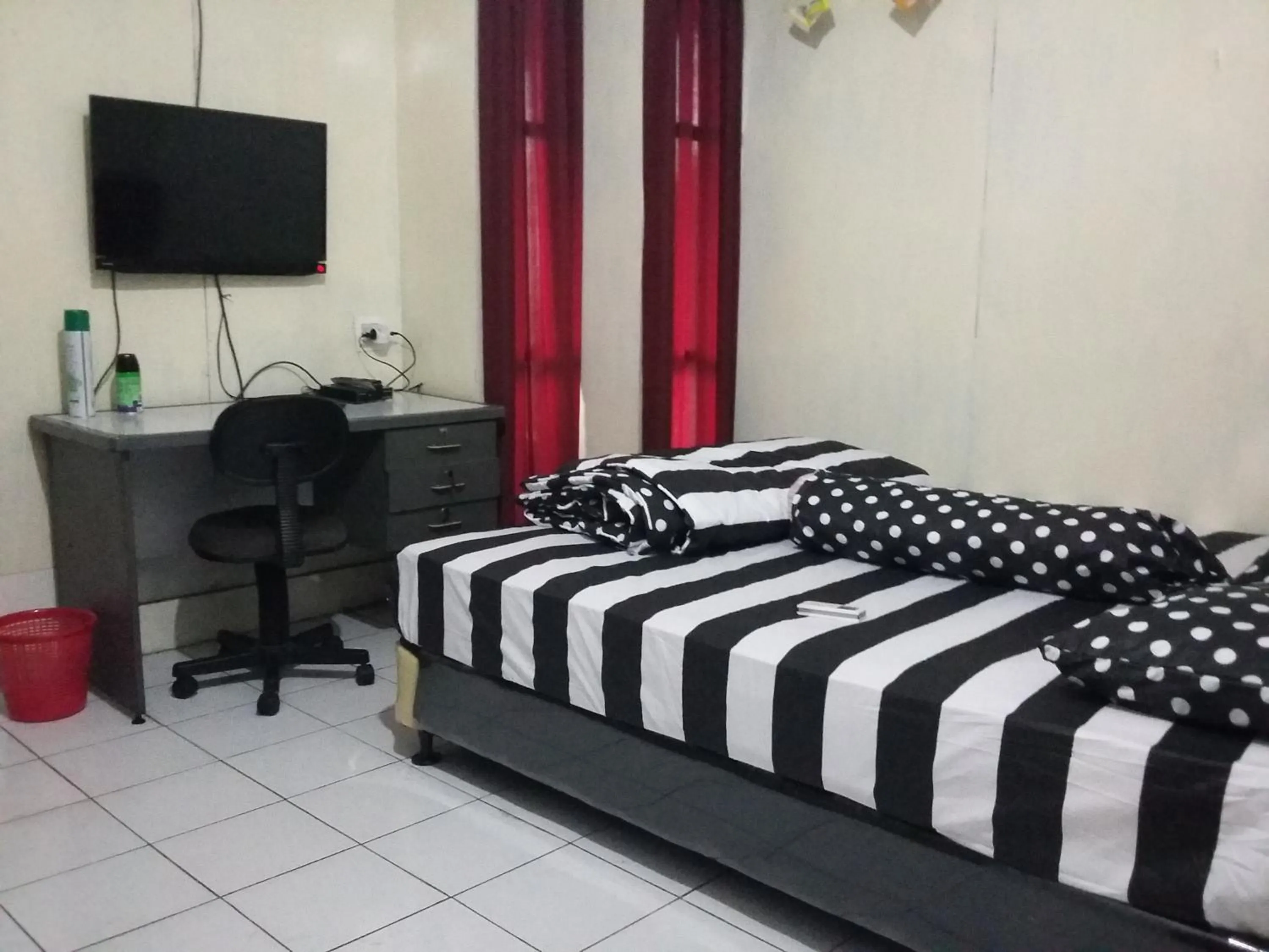 Property building, Bed in Mayestik Guest House Syariah