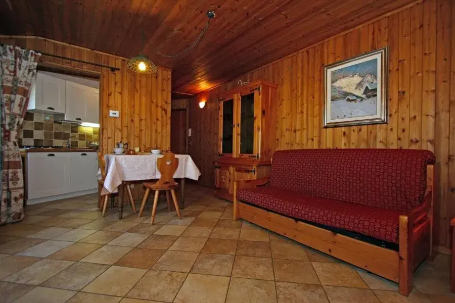 One-Bedroom Superior Apartment in Champoluc Apartment One-Bedroom Superior Apartment in Champoluc Apartment