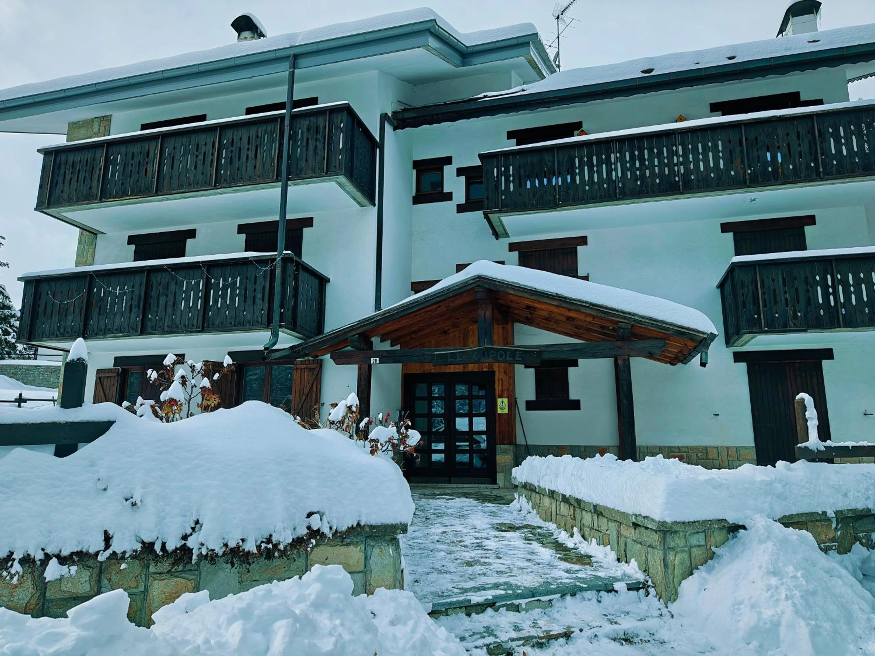 Champoluc Apartment