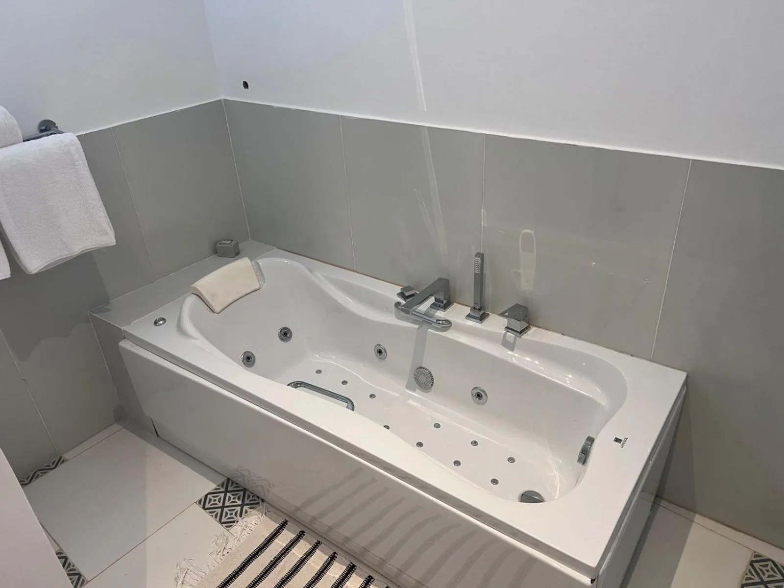 Lazib Inn Resort & Spa