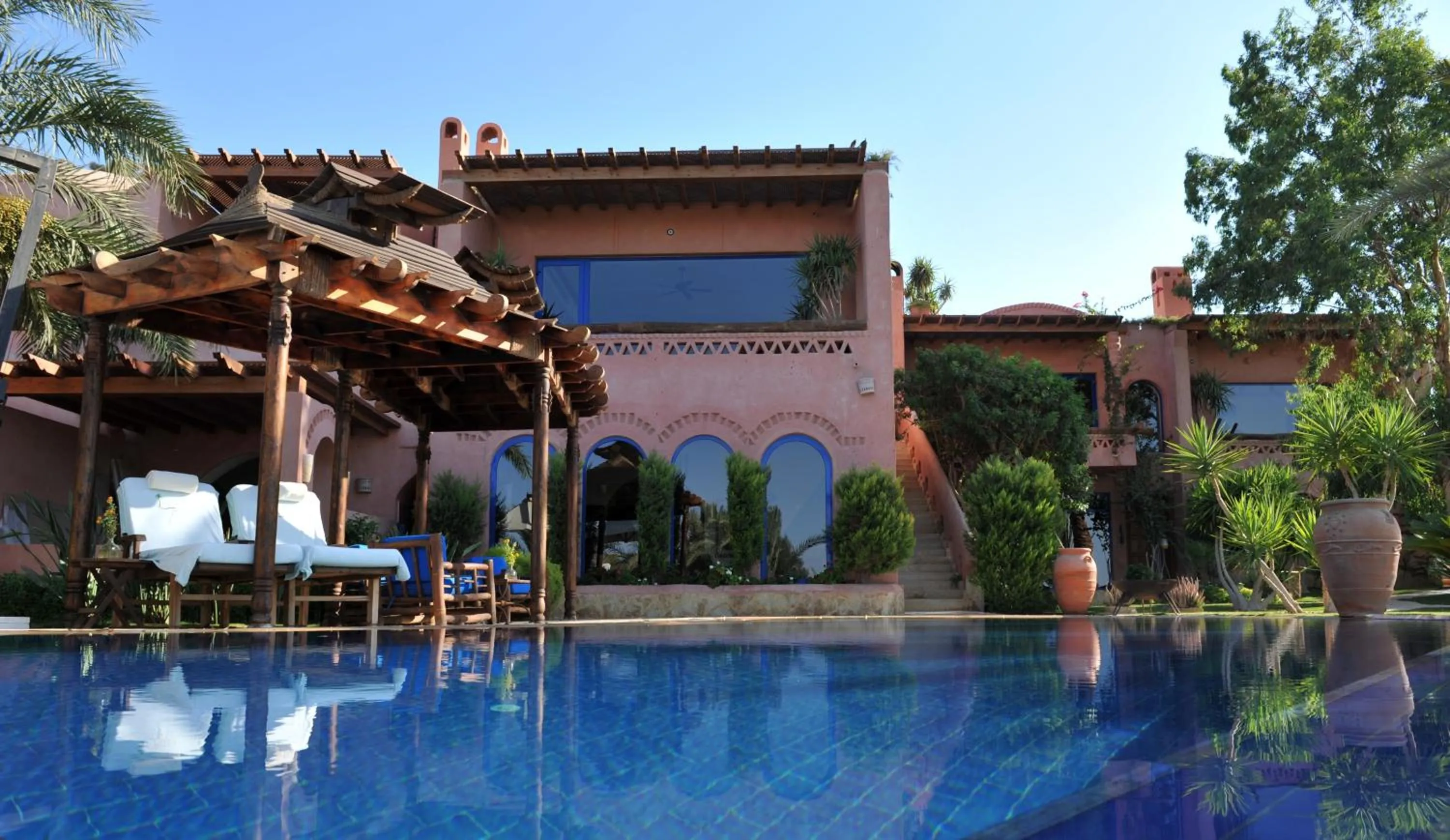 Property building in Lazib Inn Resort & Spa