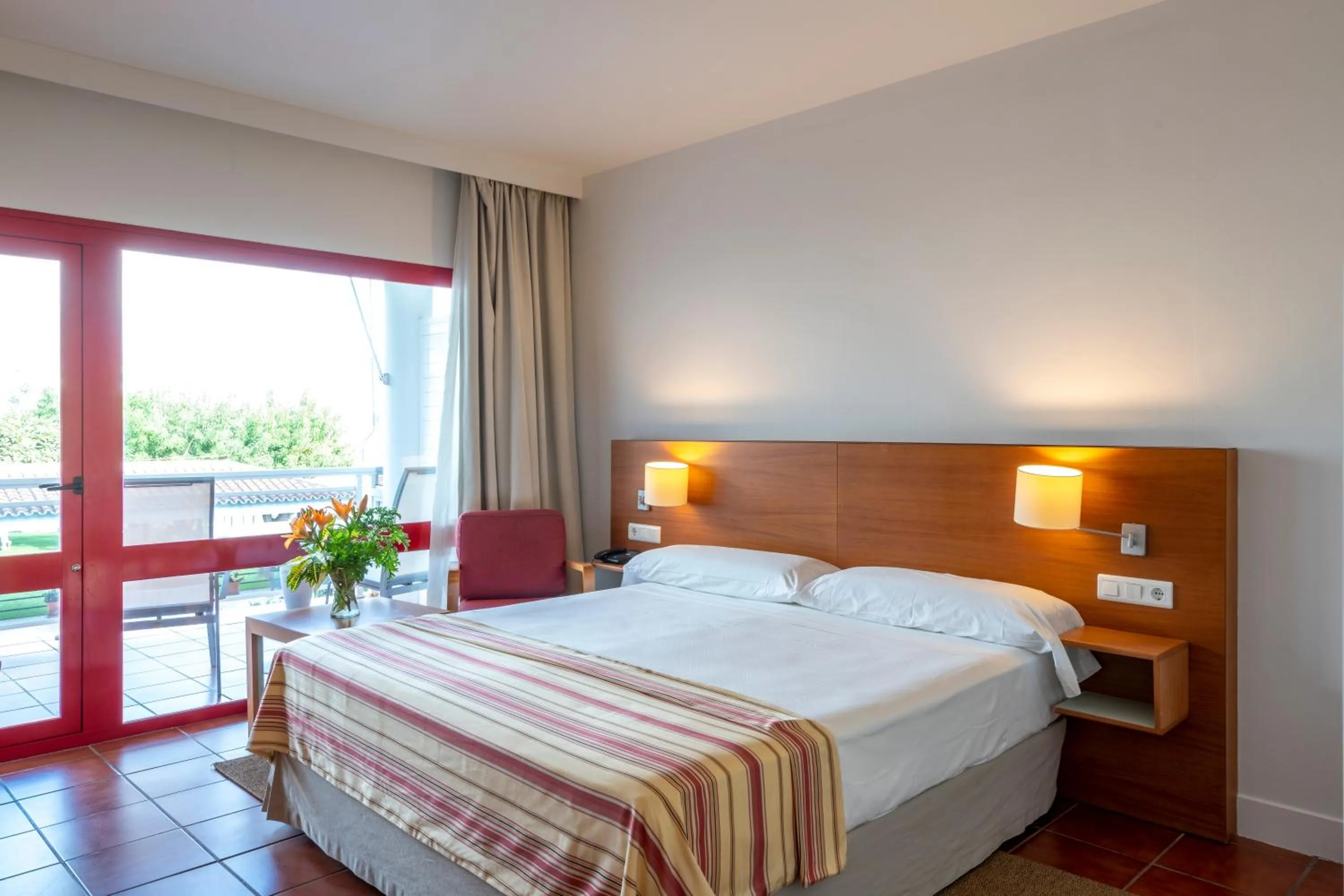 Photo of the whole room in Parador de Nerja