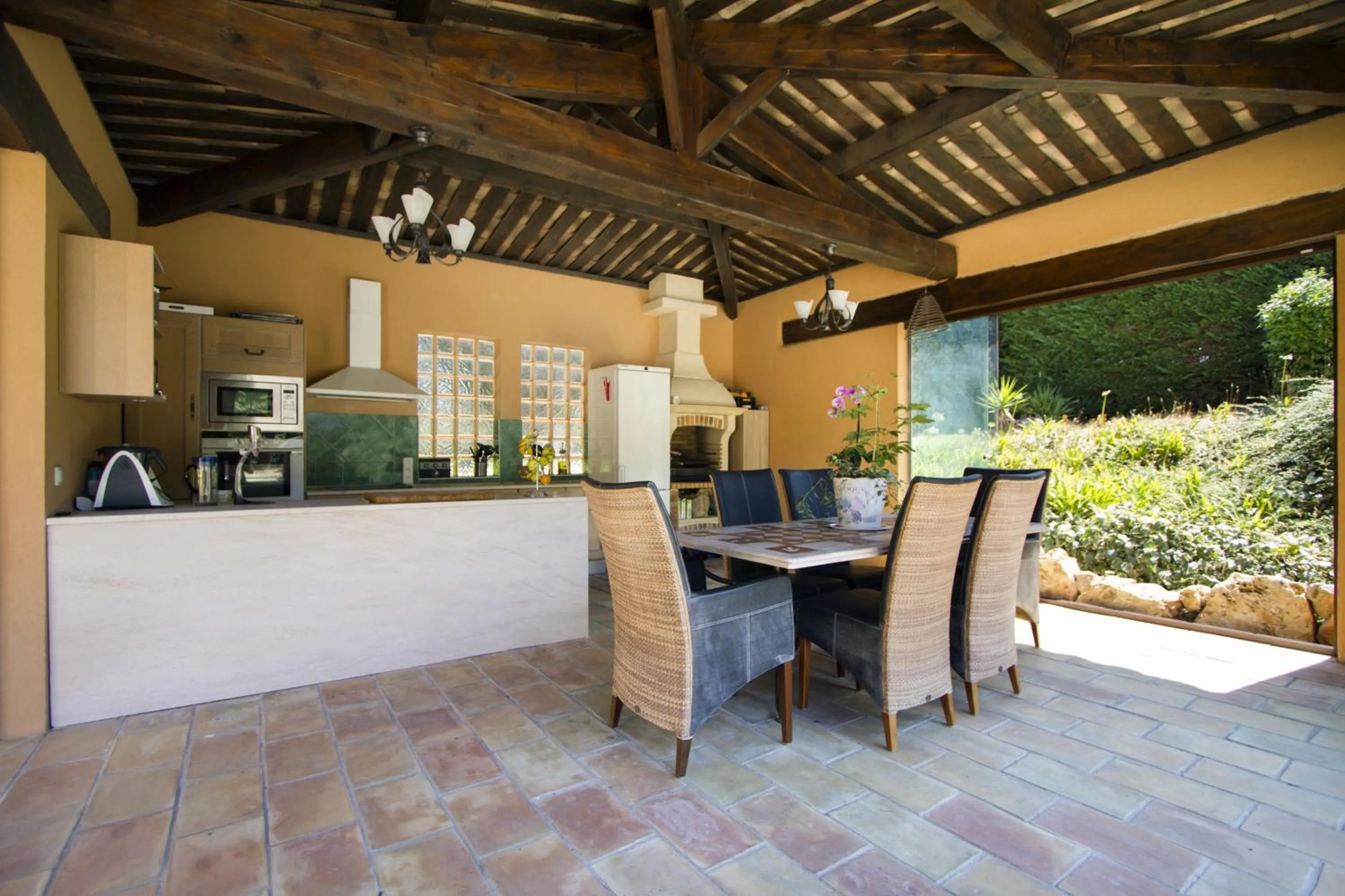 Area and facilities in Domaine Les Cigales