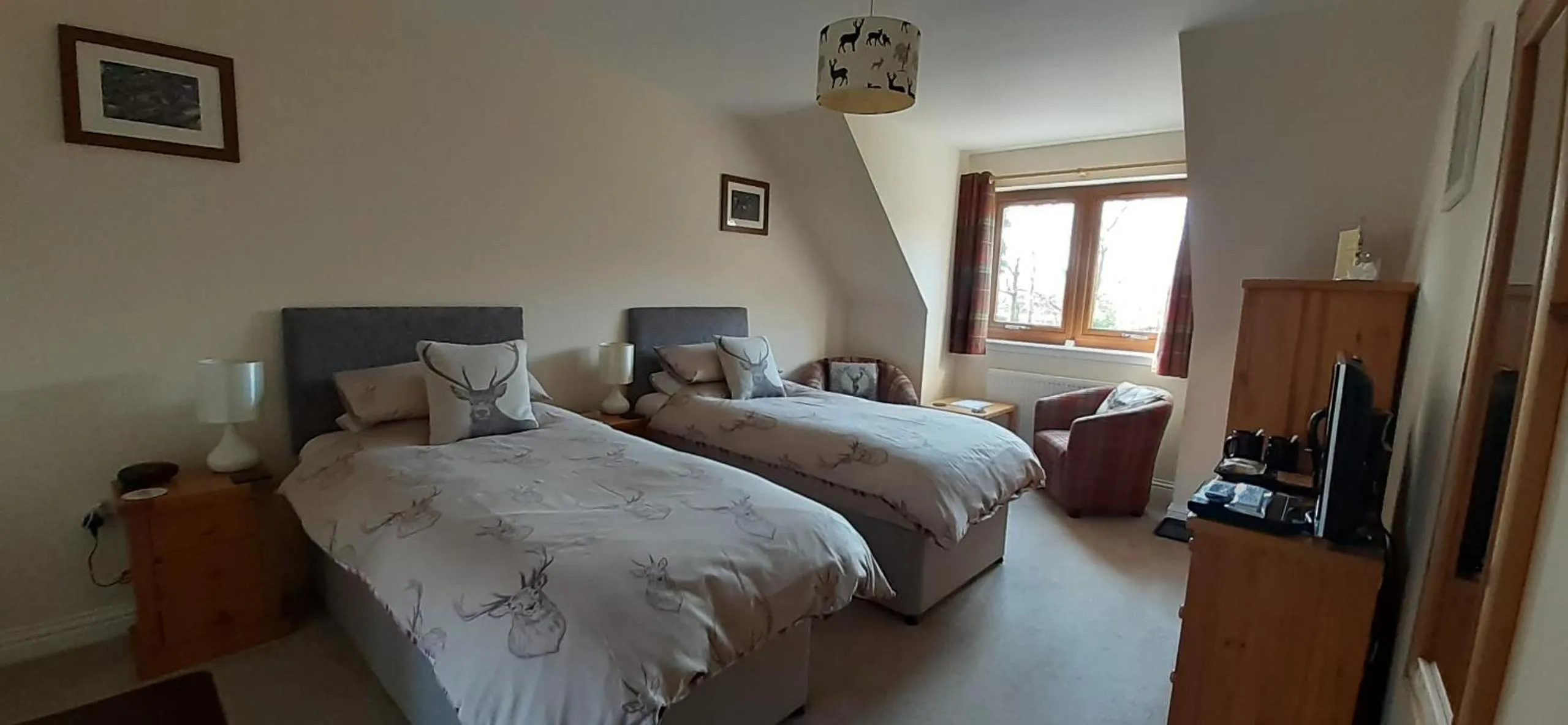 Bedroom in Beechwood Cottage B&B