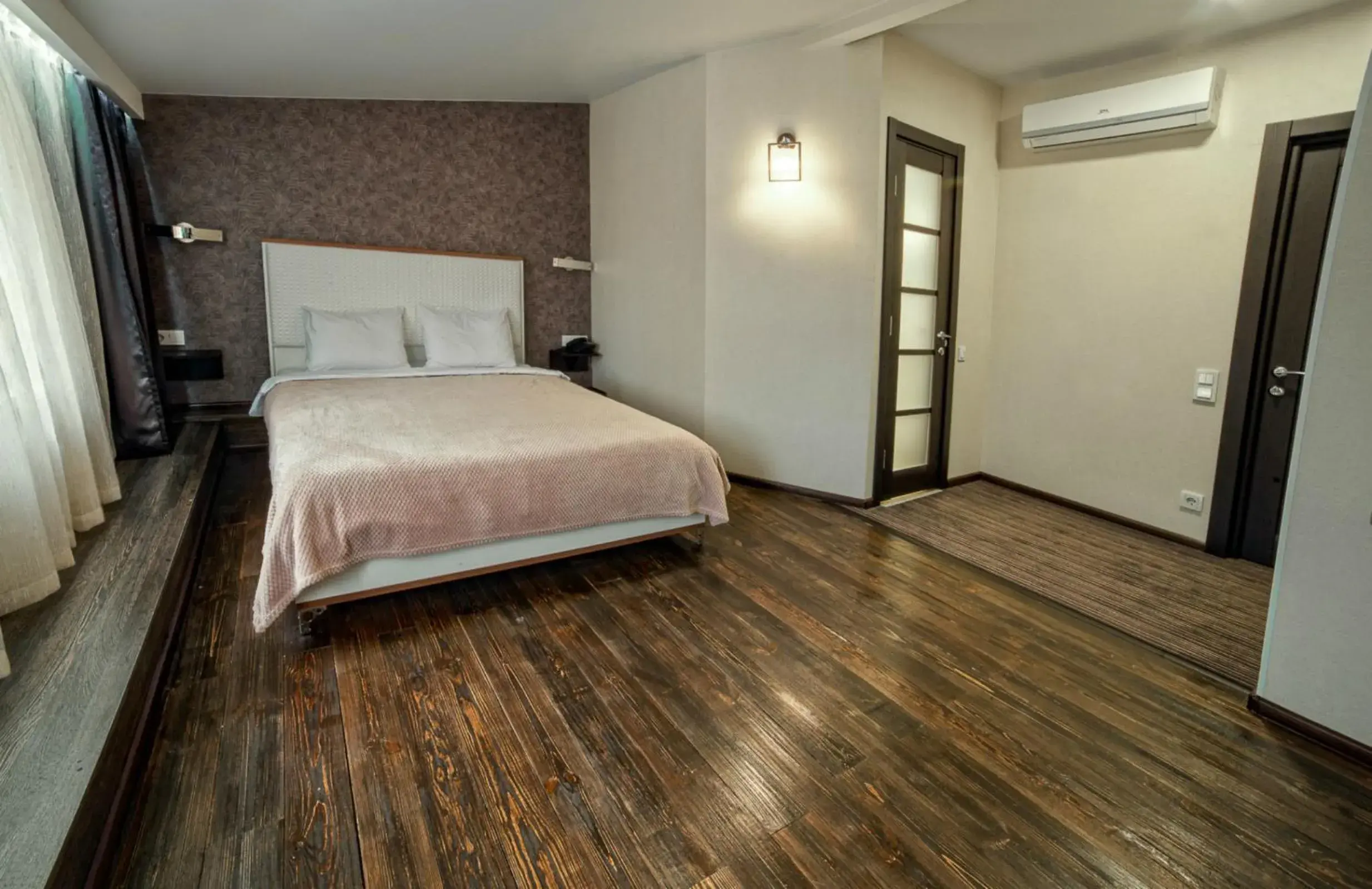 Standard Double Room in Apart Hotel Kvartira 1 Standard Double Room in Apart Hotel Kvartira 1