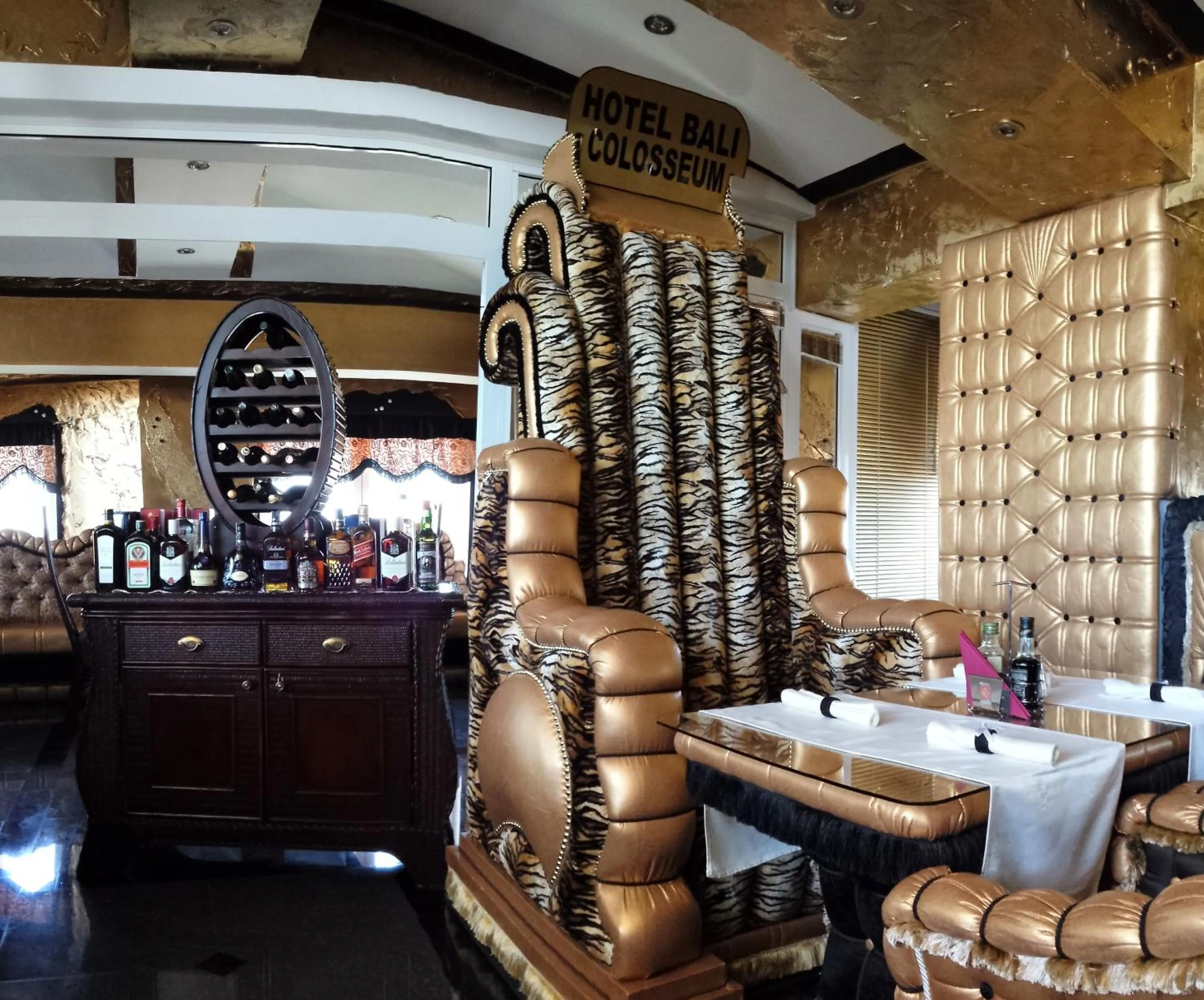 Restaurant/places to eat in Bali Colosseum Hotel