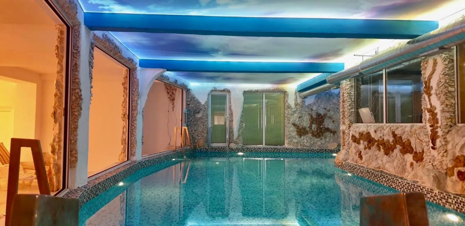 Bali Colosseum Hotel