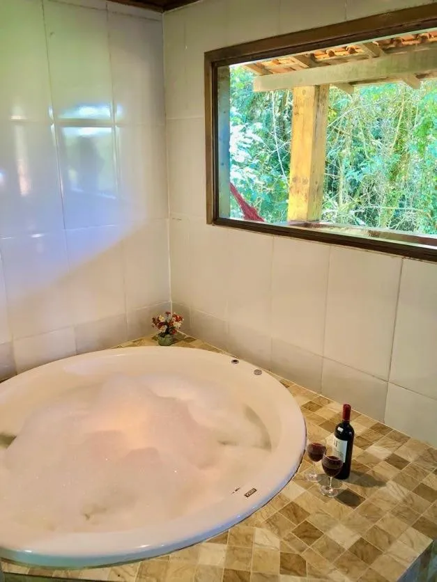 Hot Tub in Pousada Bella Ana