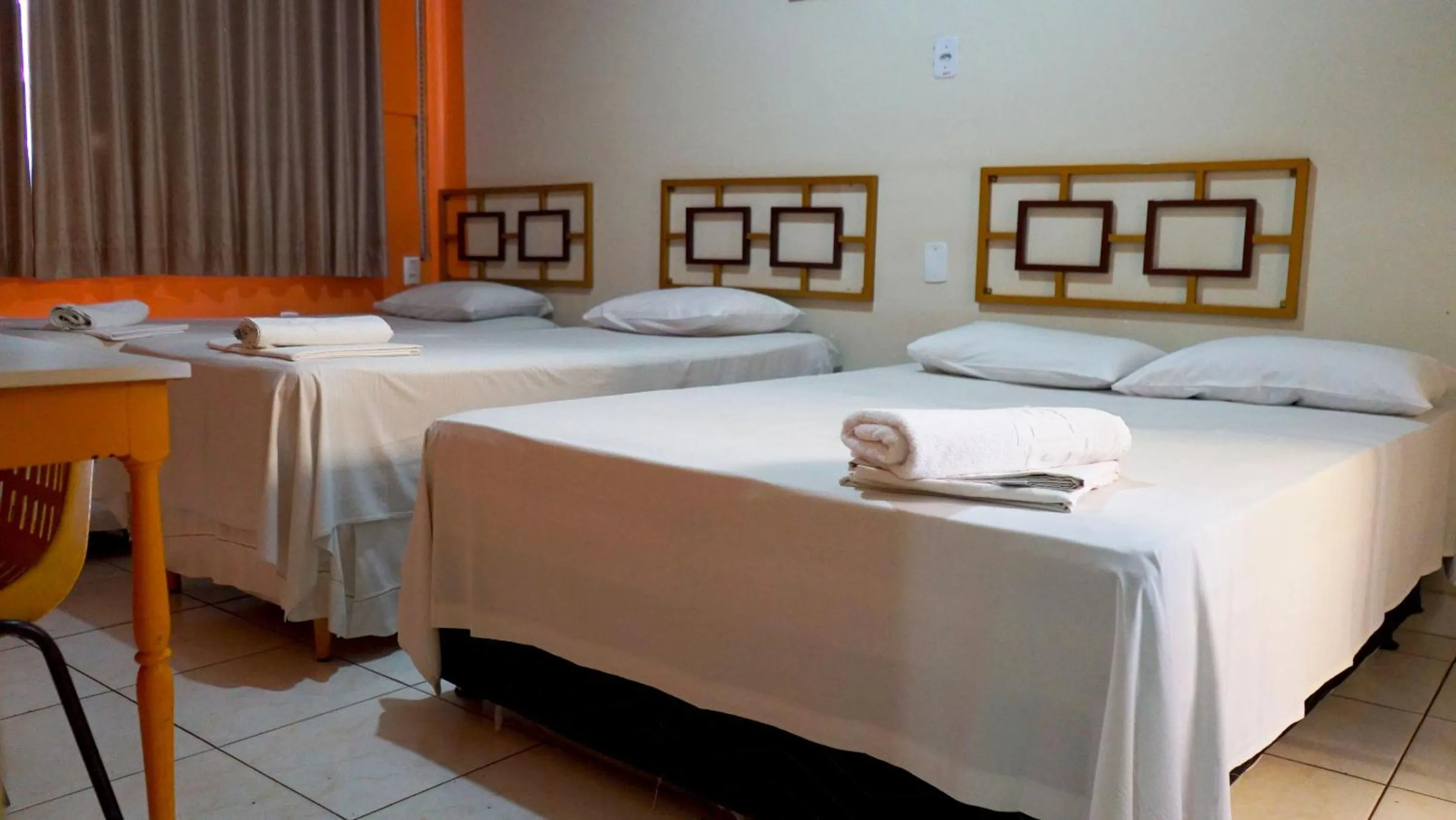 Bed in Hotel Itaipu