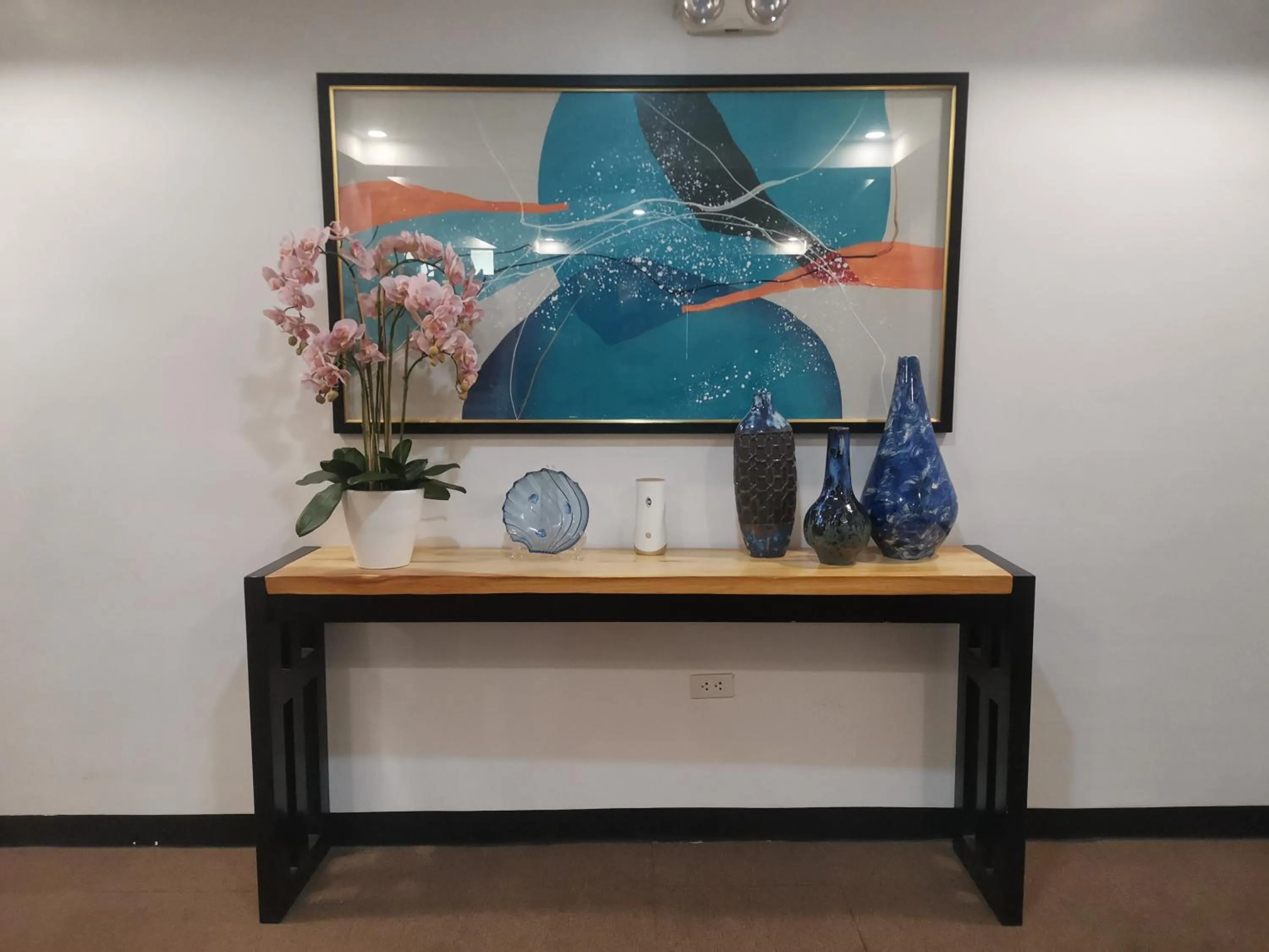 Decorative detail in Palette in Angeles Pampanga near Clark International Airport Formerly Boss Hotel