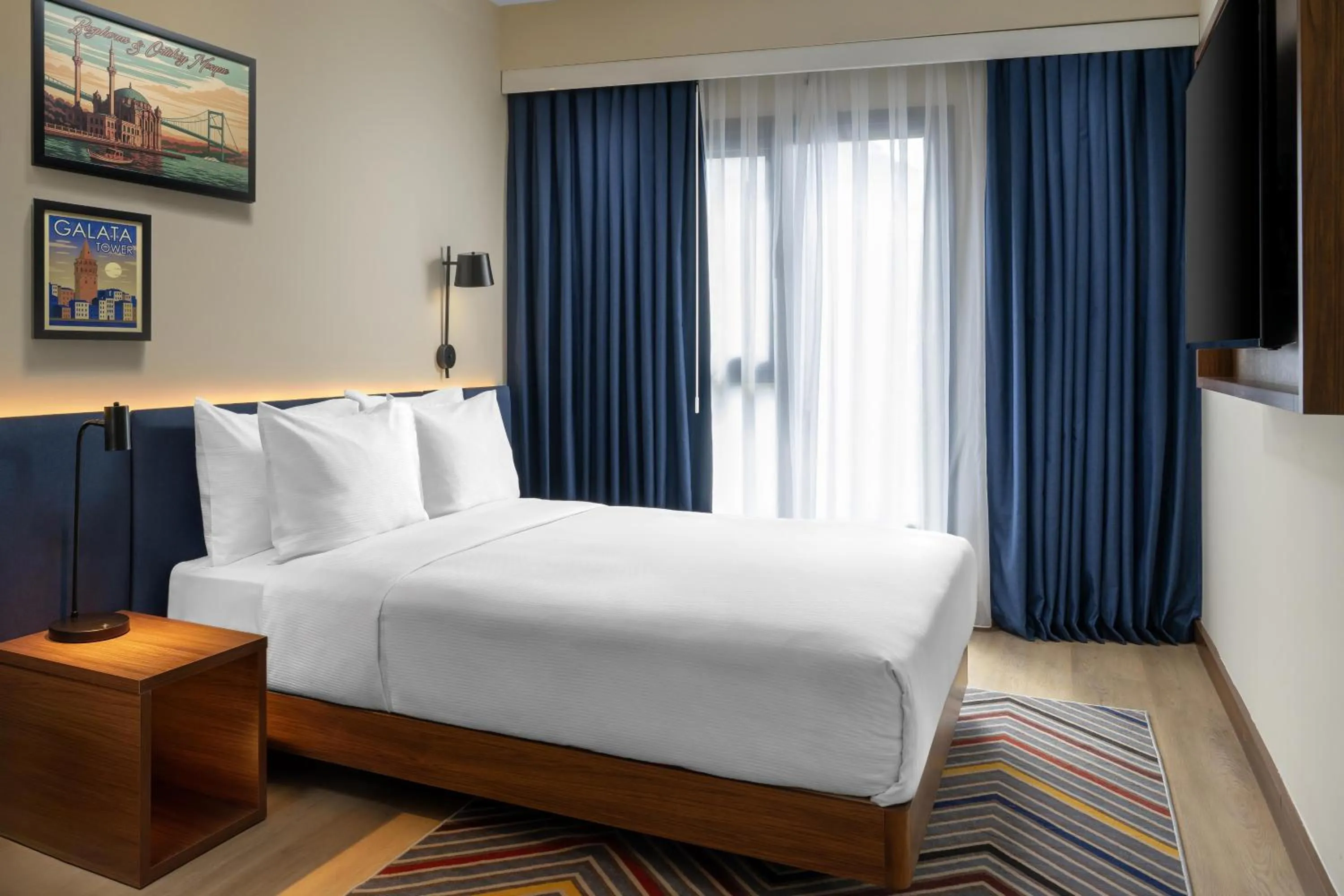 Bed in Hampton By Hilton Istanbul Sisli