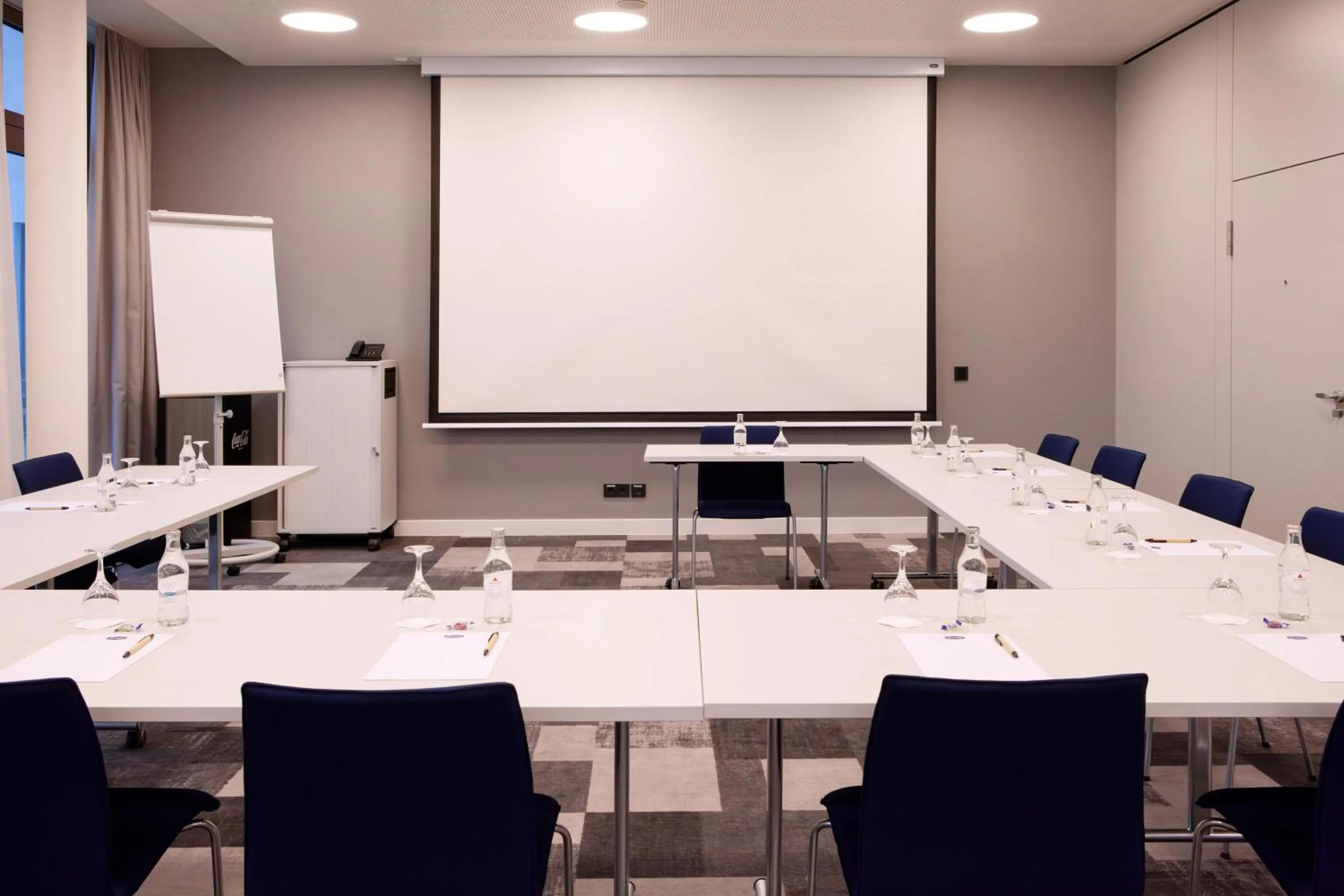 Meeting/conference room in Hampton By Hilton Stuttgart Airport