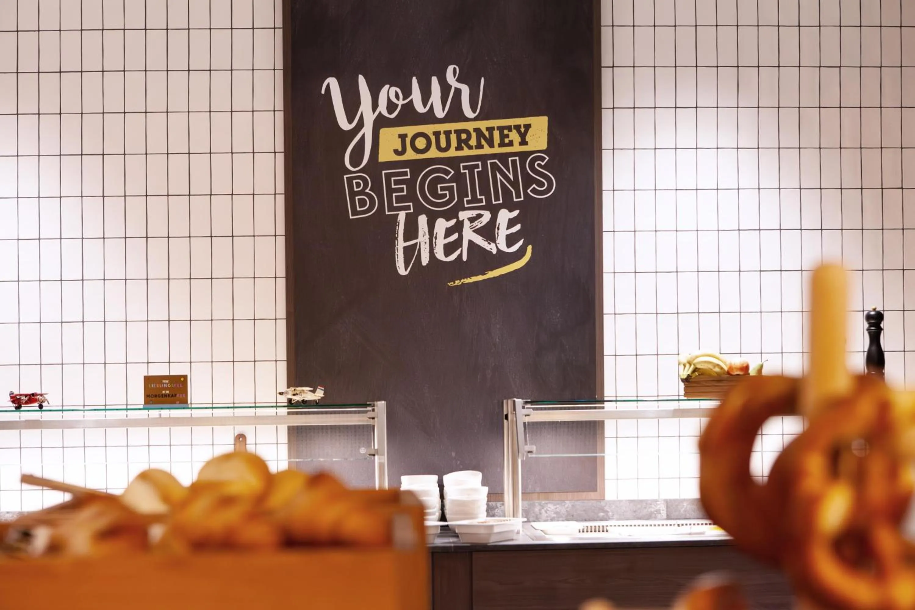 Breakfast in Hampton By Hilton Stuttgart Airport