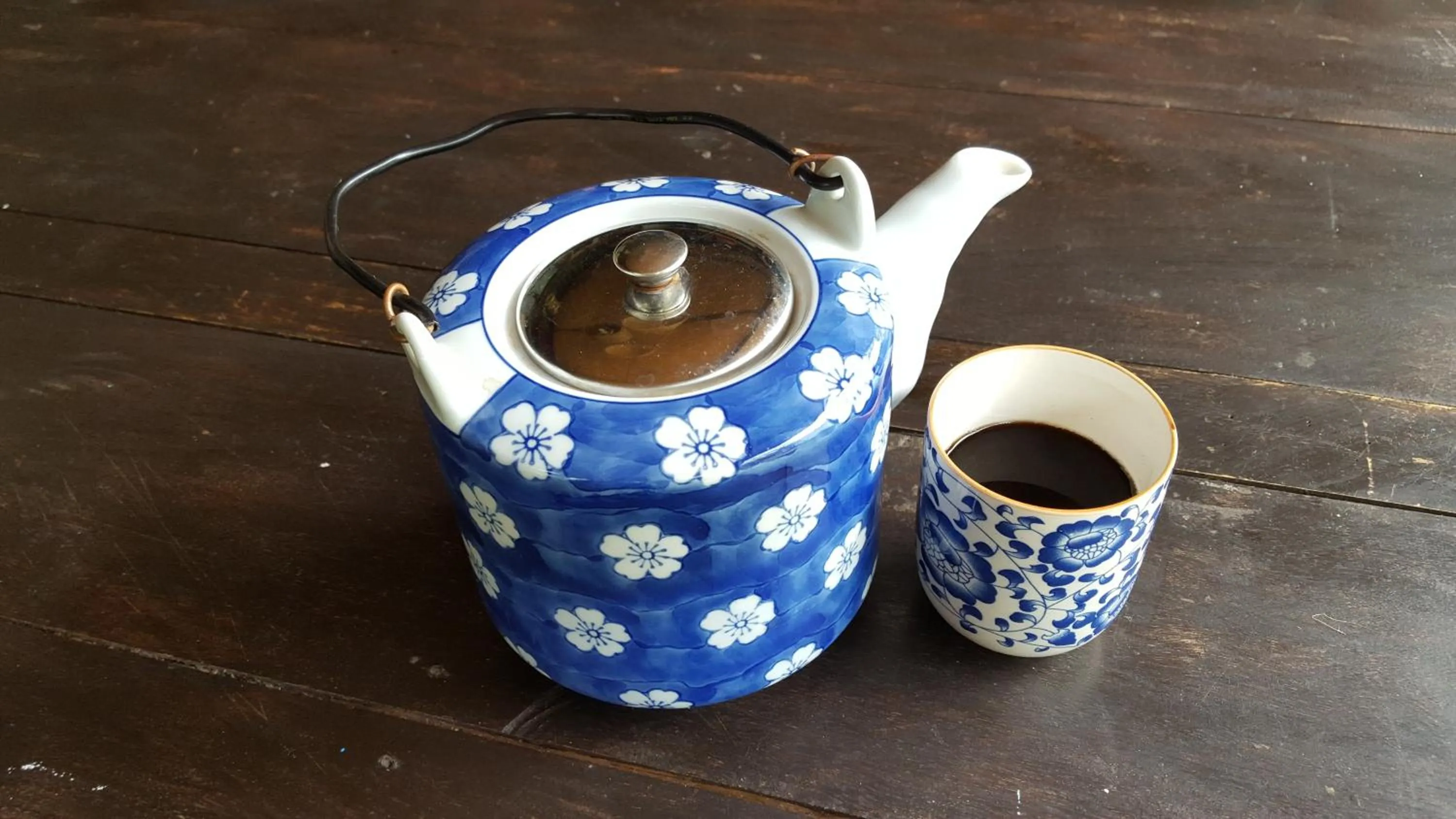 Drinks in La Vida Hostel Samal Island