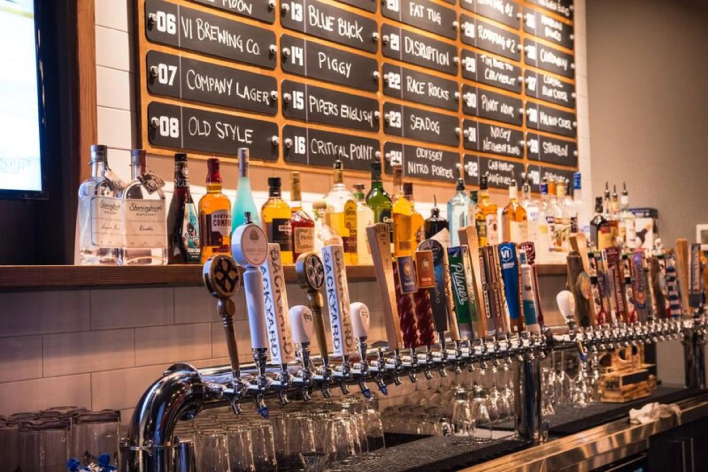 Restaurant/places to eat in Holiday Inn Express & Suites Victoria-Colwood by IHG