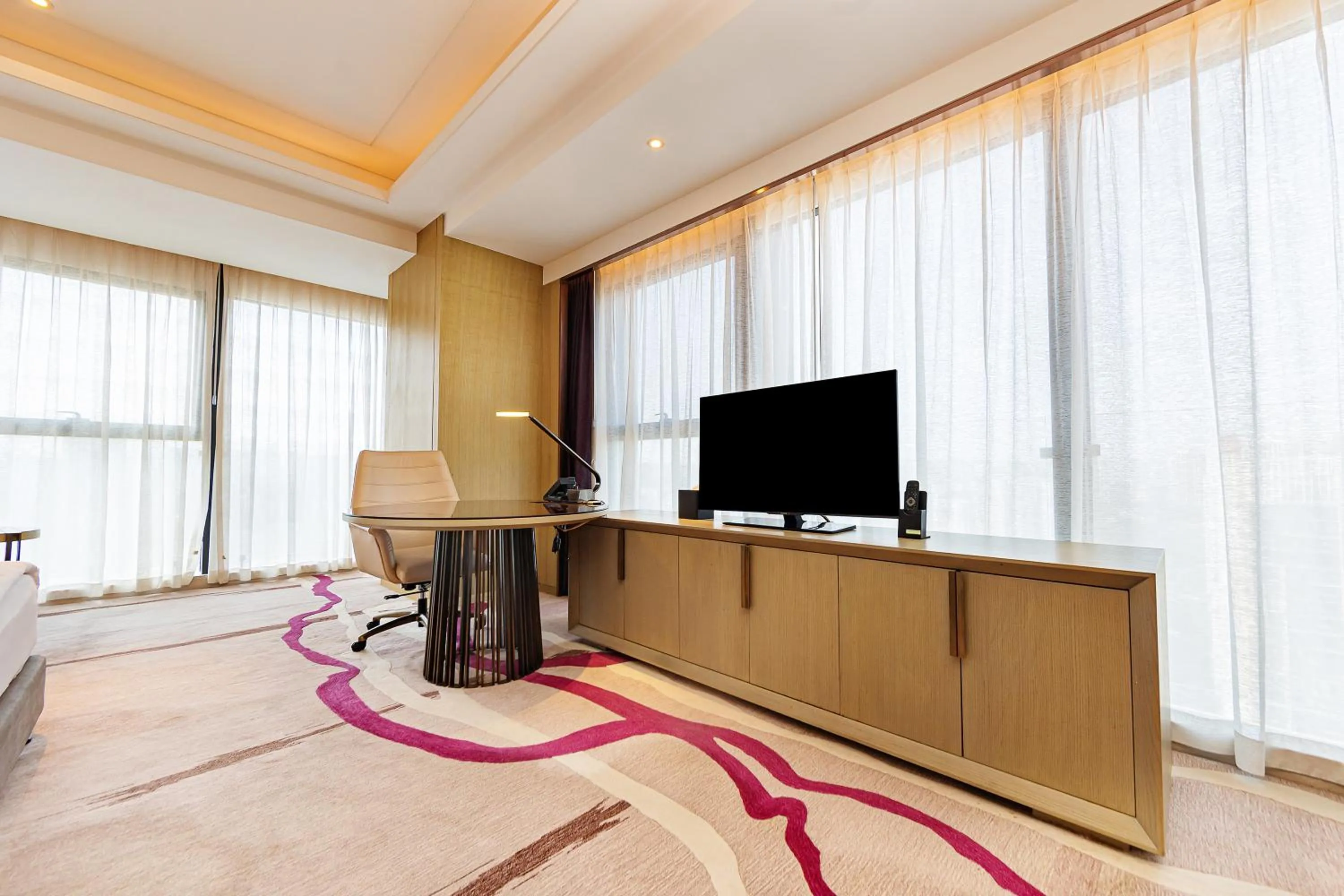 Crowne Plaza Yibin by IHG