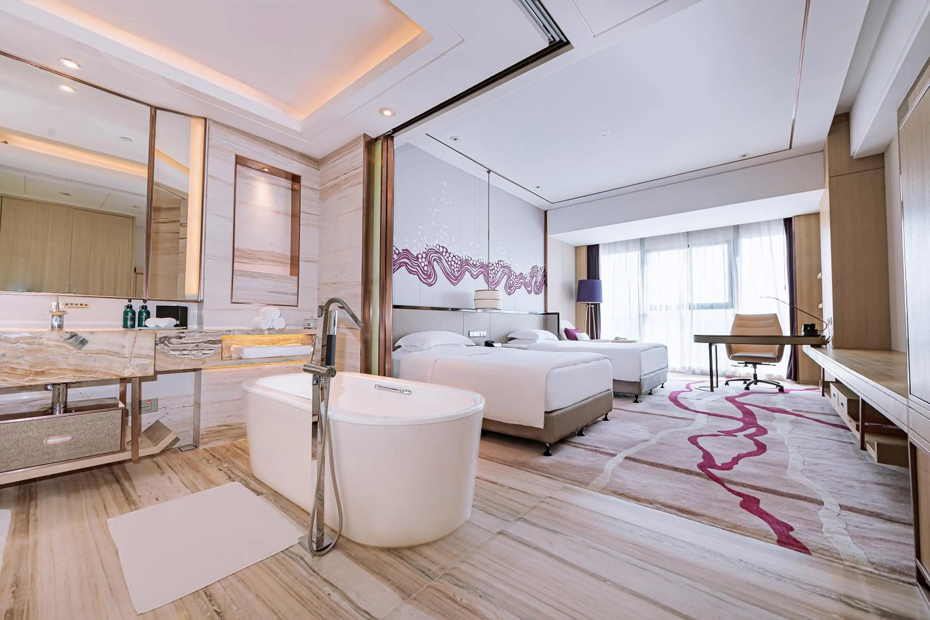 Crowne Plaza Yibin by IHG