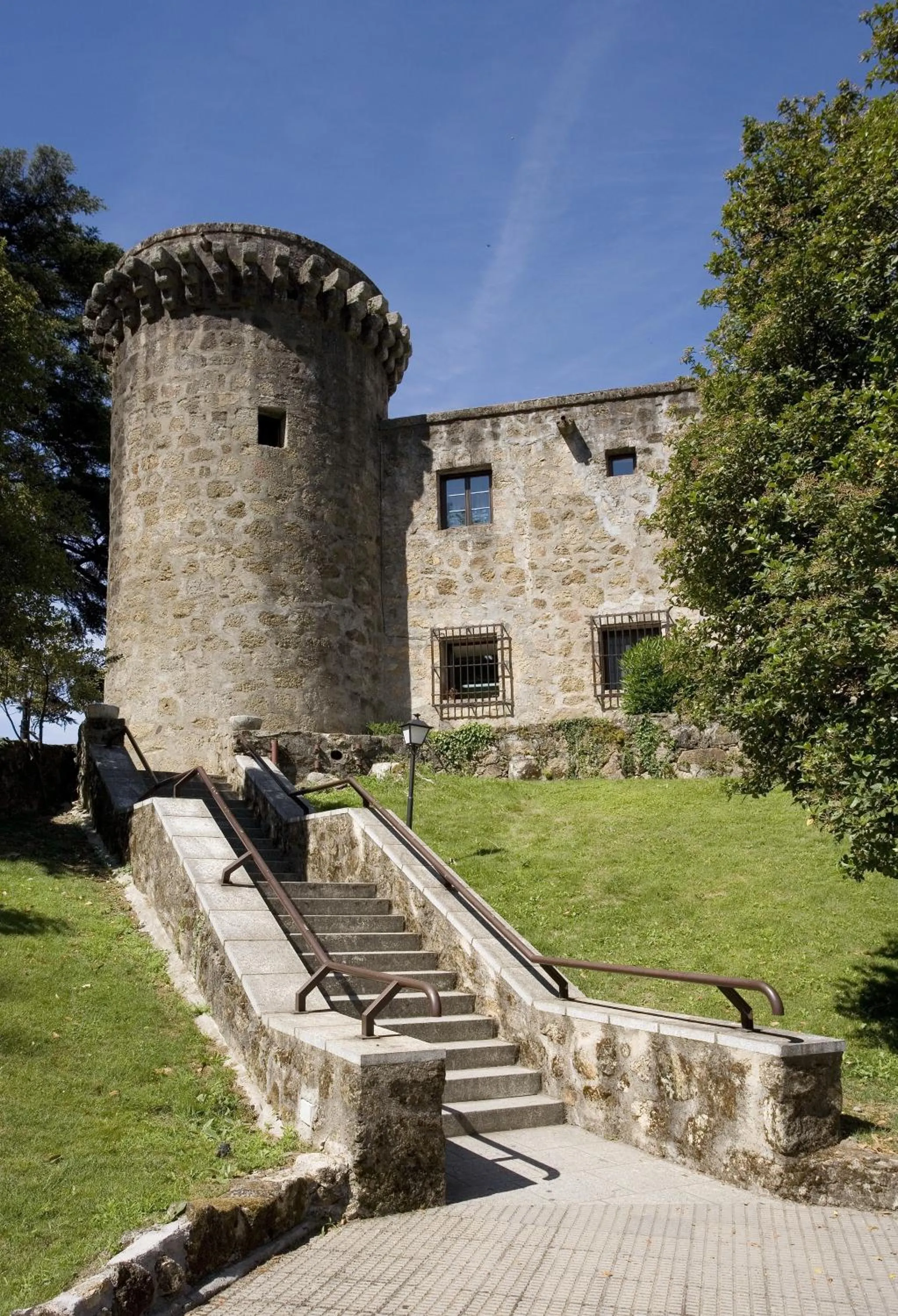 Facade/entrance in Parador de Jarandilla de la Vera