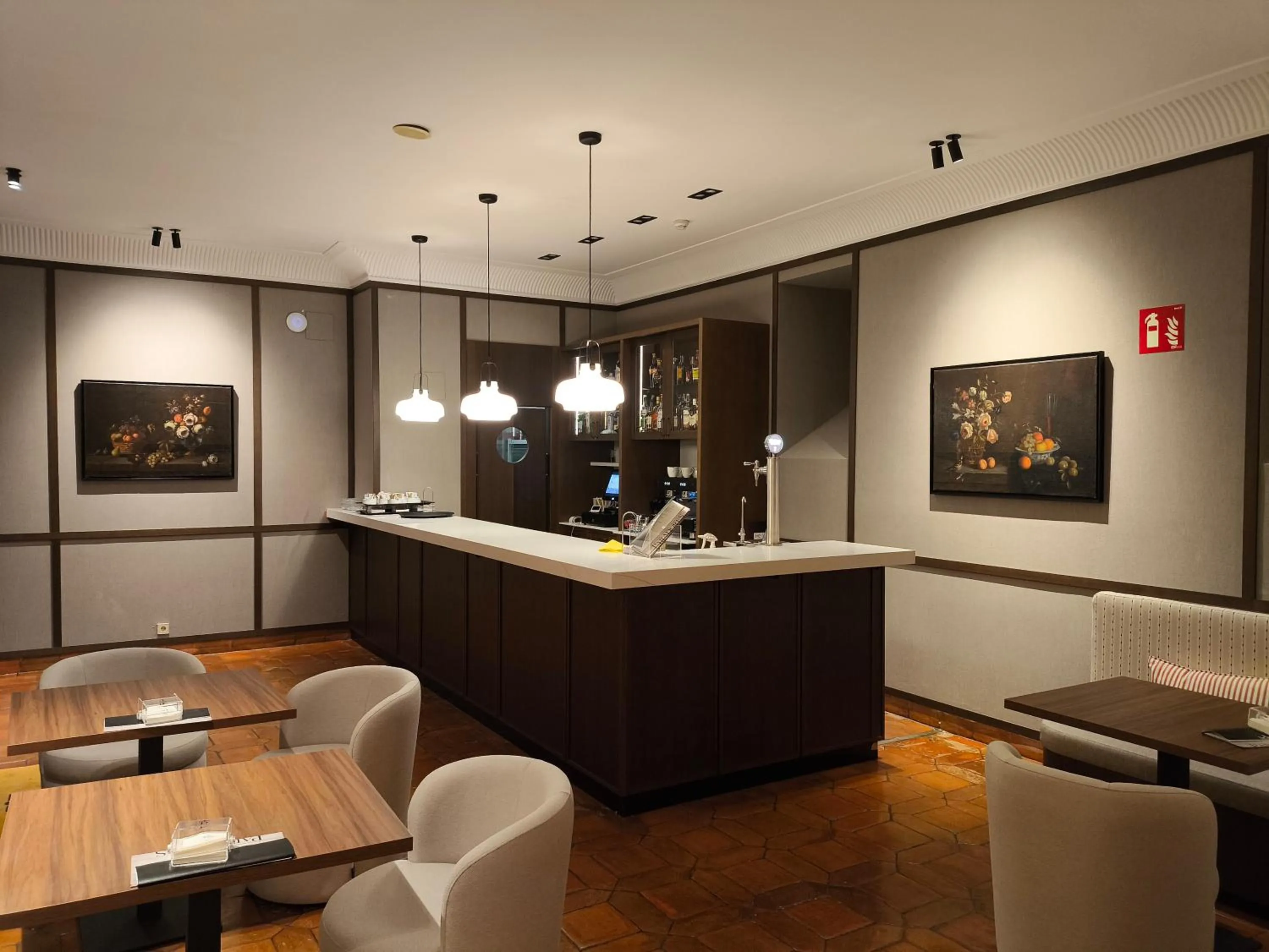 Lounge or bar in Parador de Jarandilla de la Vera