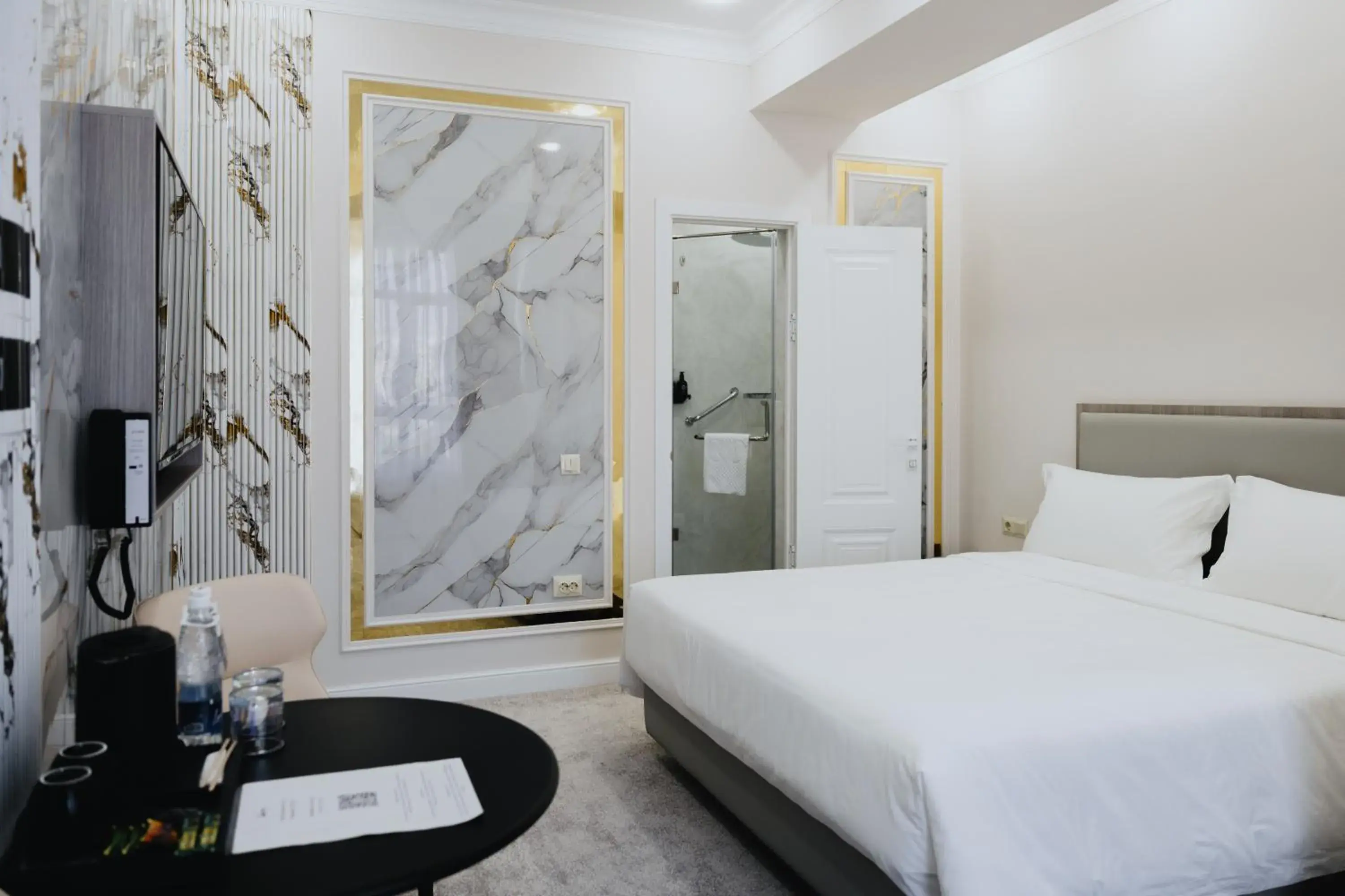 Double Room with Private Bathroom in Bon Hotel Bishkek Double Room with Private Bathroom in Bon Hotel Bishkek