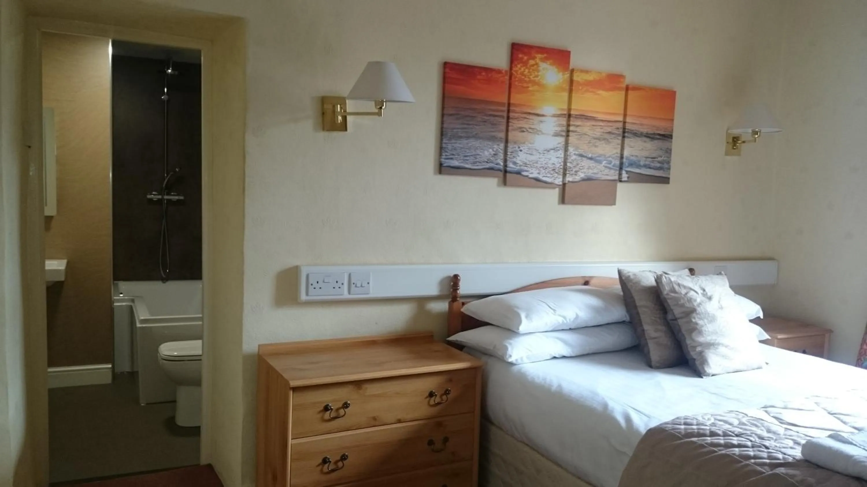 Bed in The Silverdale Hotel