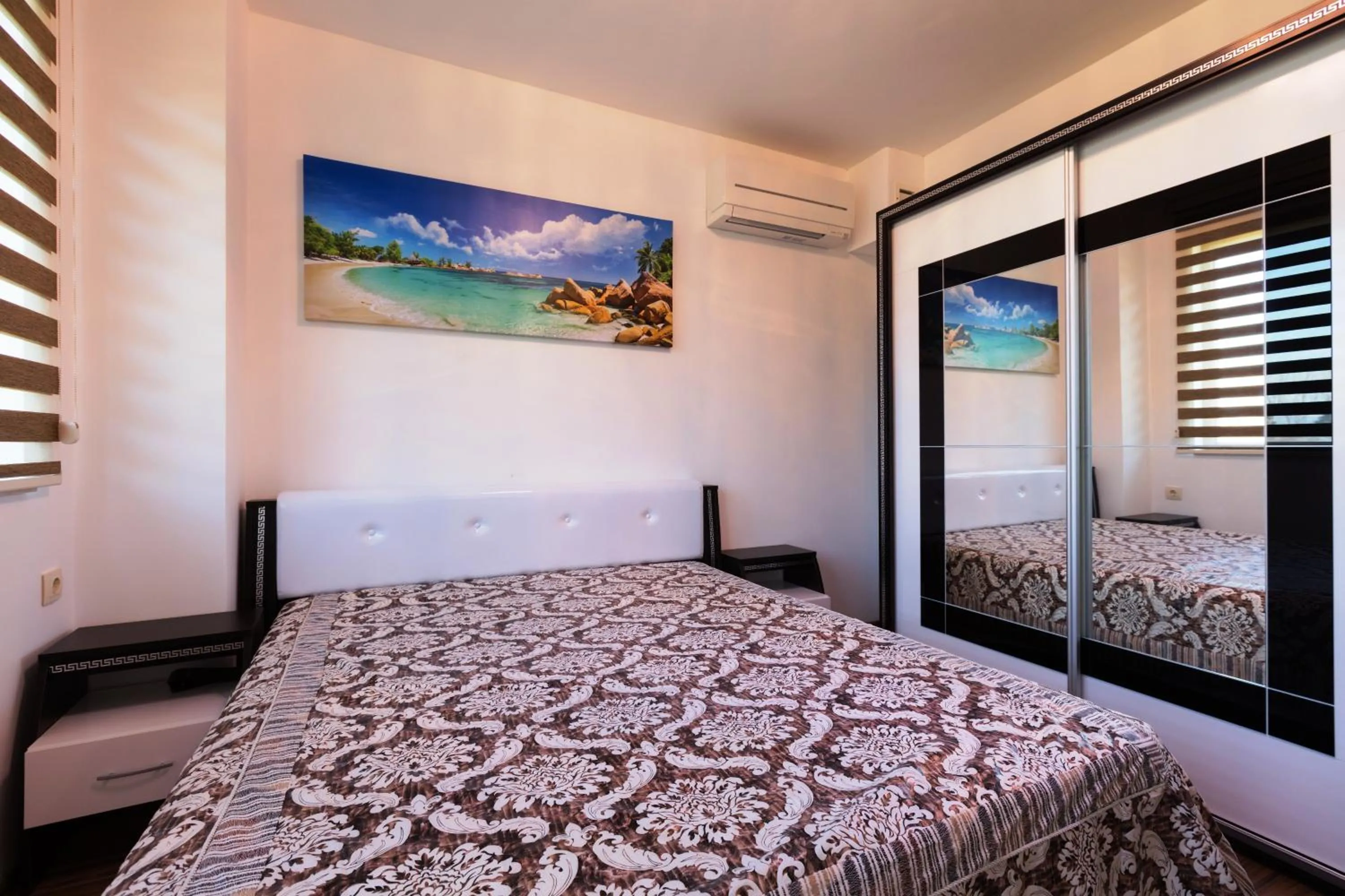 Bed in Boutique Apart Hotel Versis