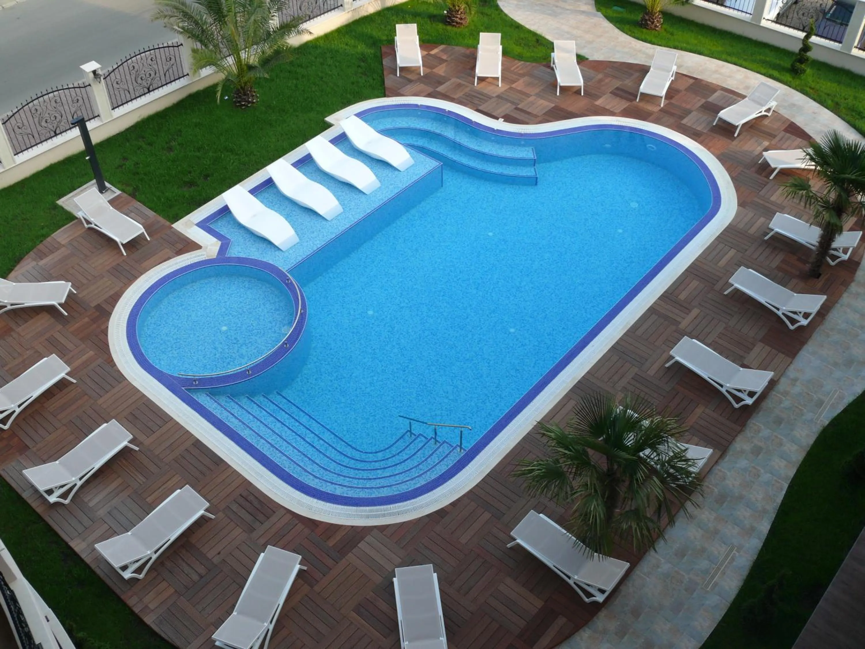 Day in Boutique Apart Hotel Versis