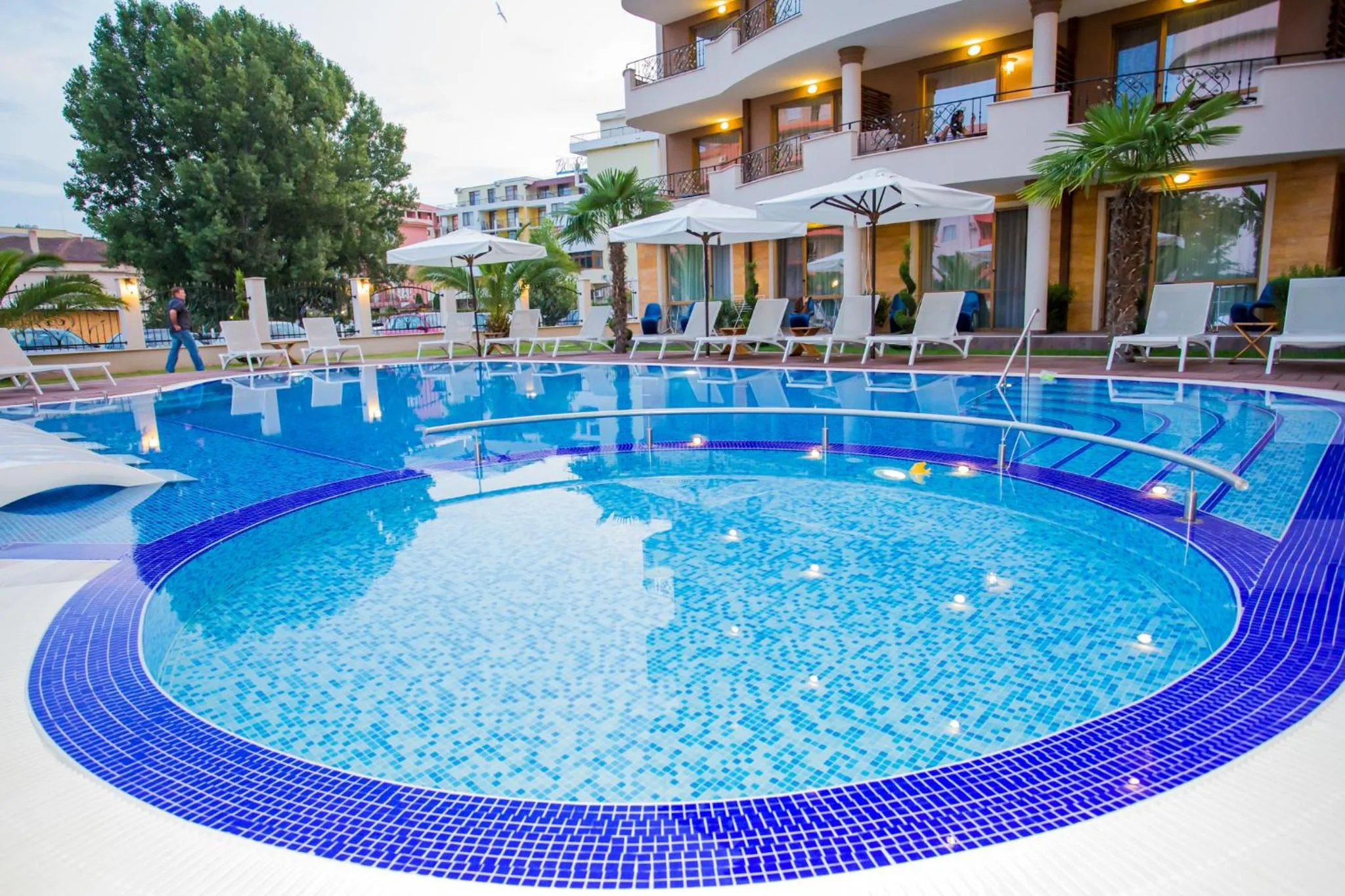 Day in Boutique Apart Hotel Versis