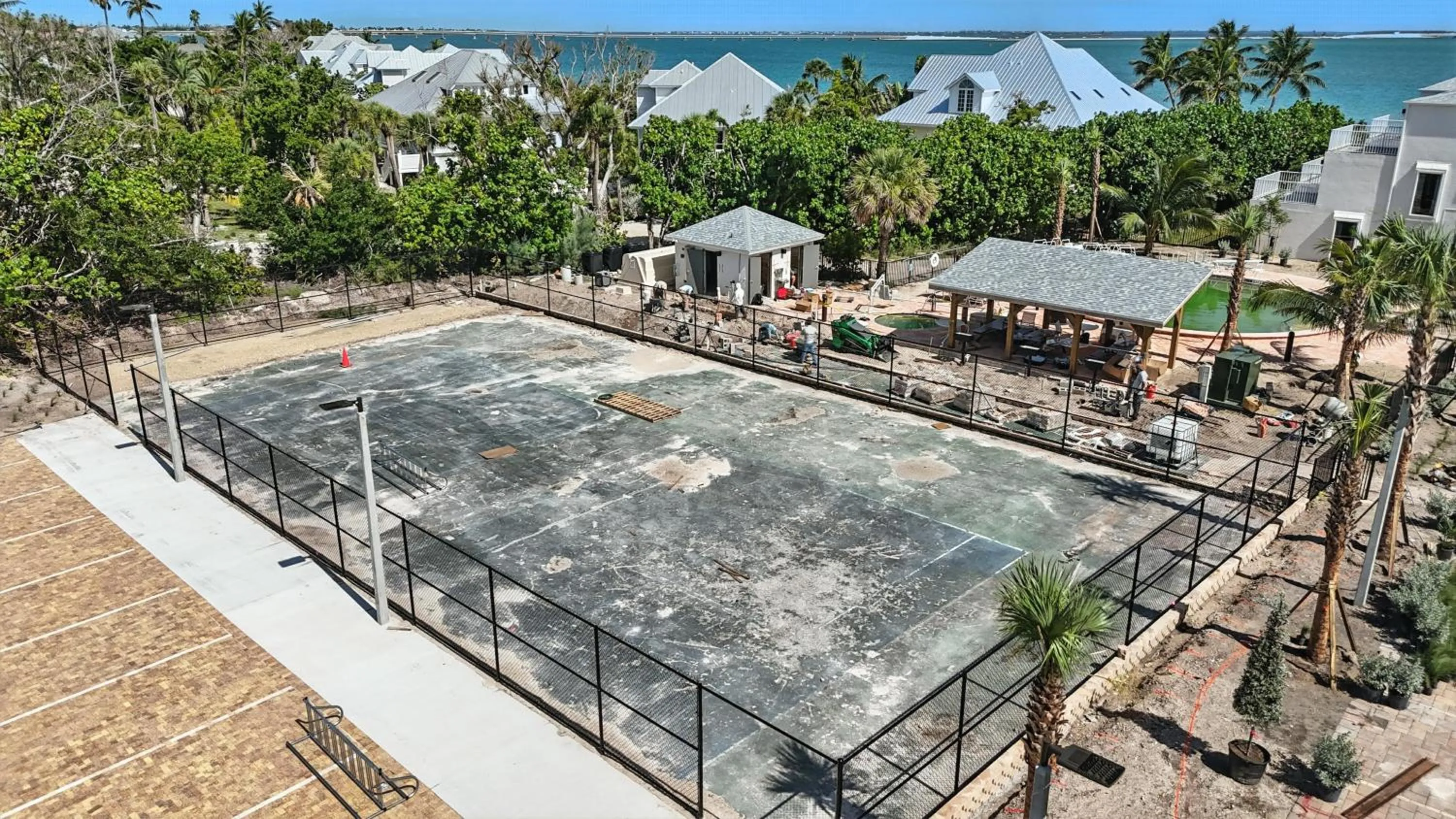 Lighthouse Resort & Club
