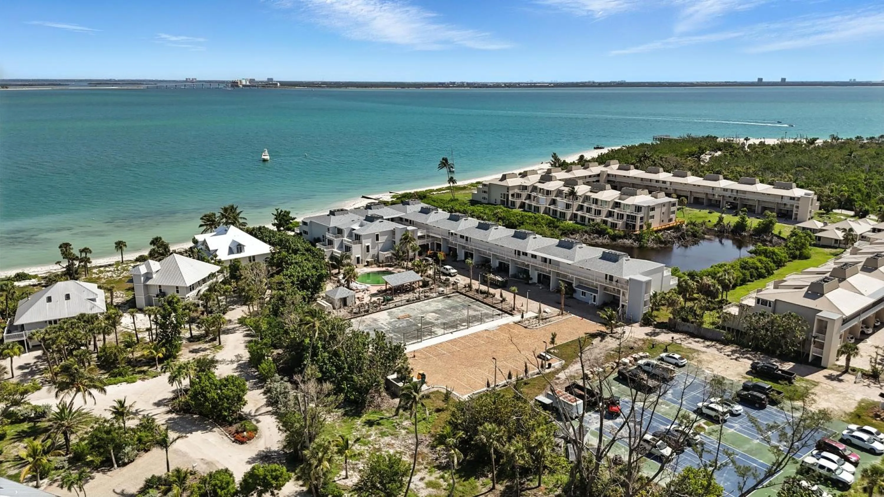 Lighthouse Resort & Club