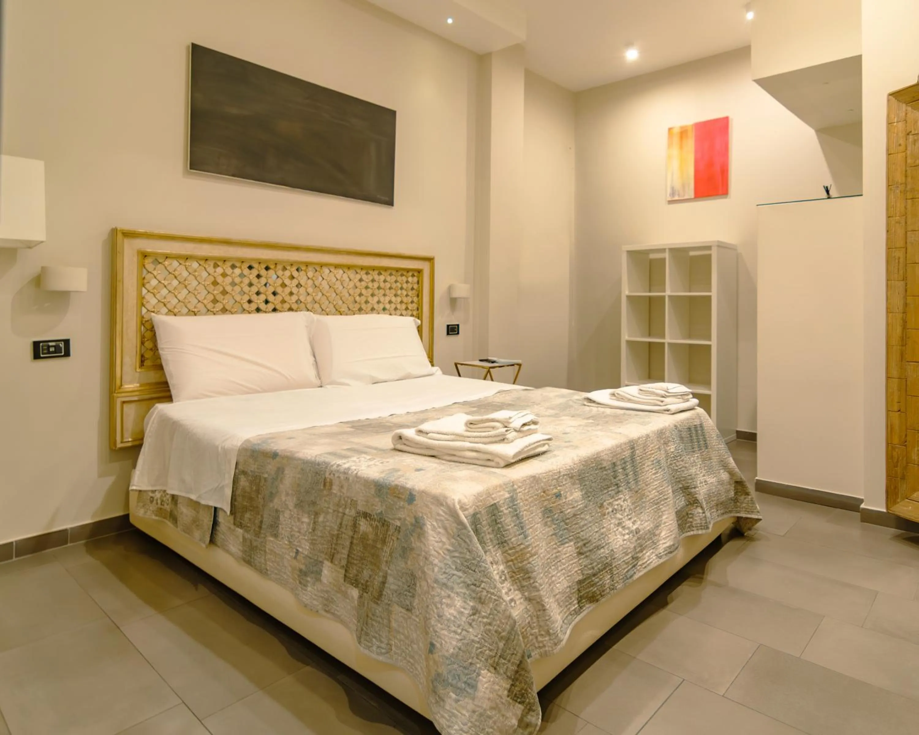 Bedroom, Bed in VESUVIANUS Rooms and More