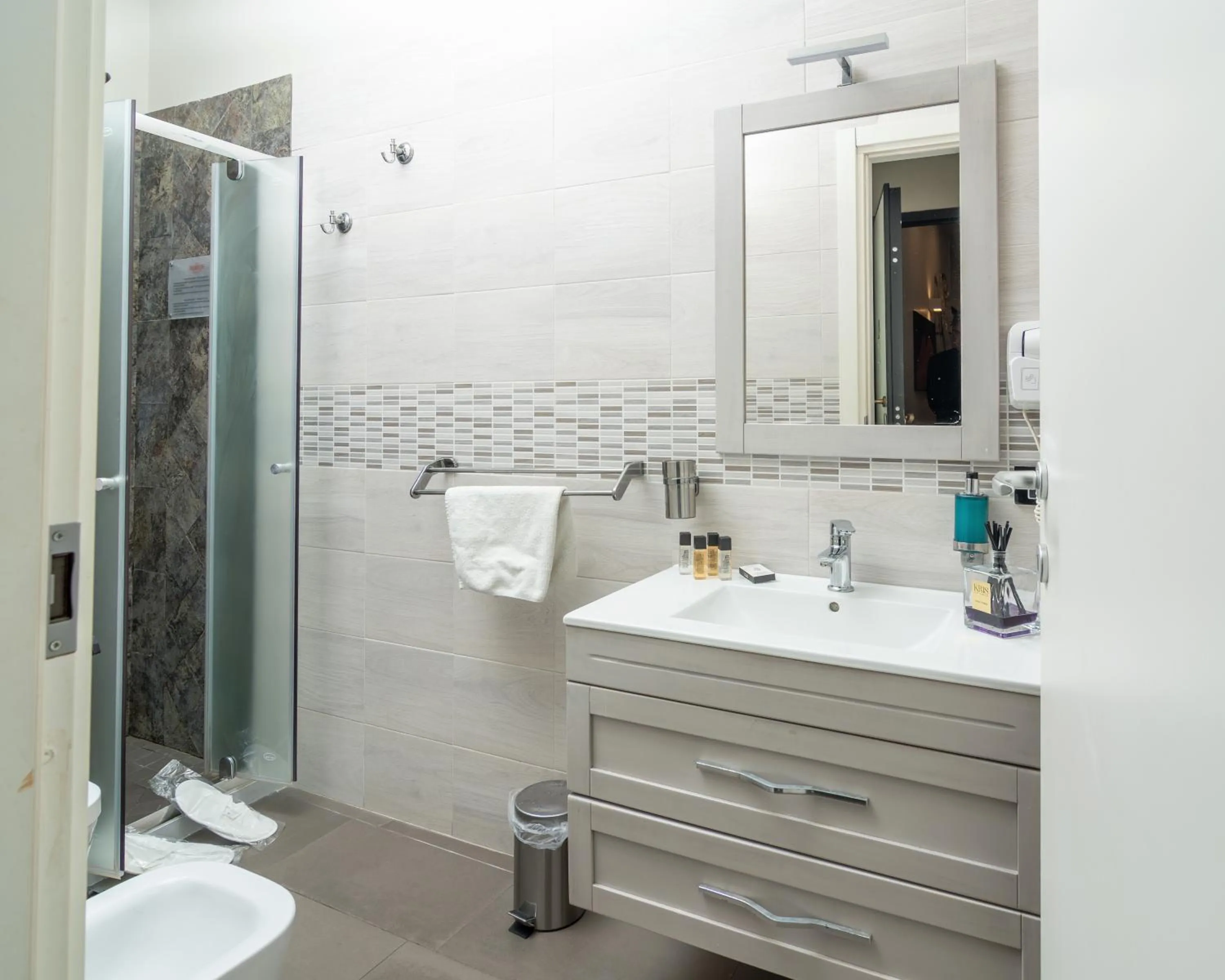 VESUVIANUS Rooms and More