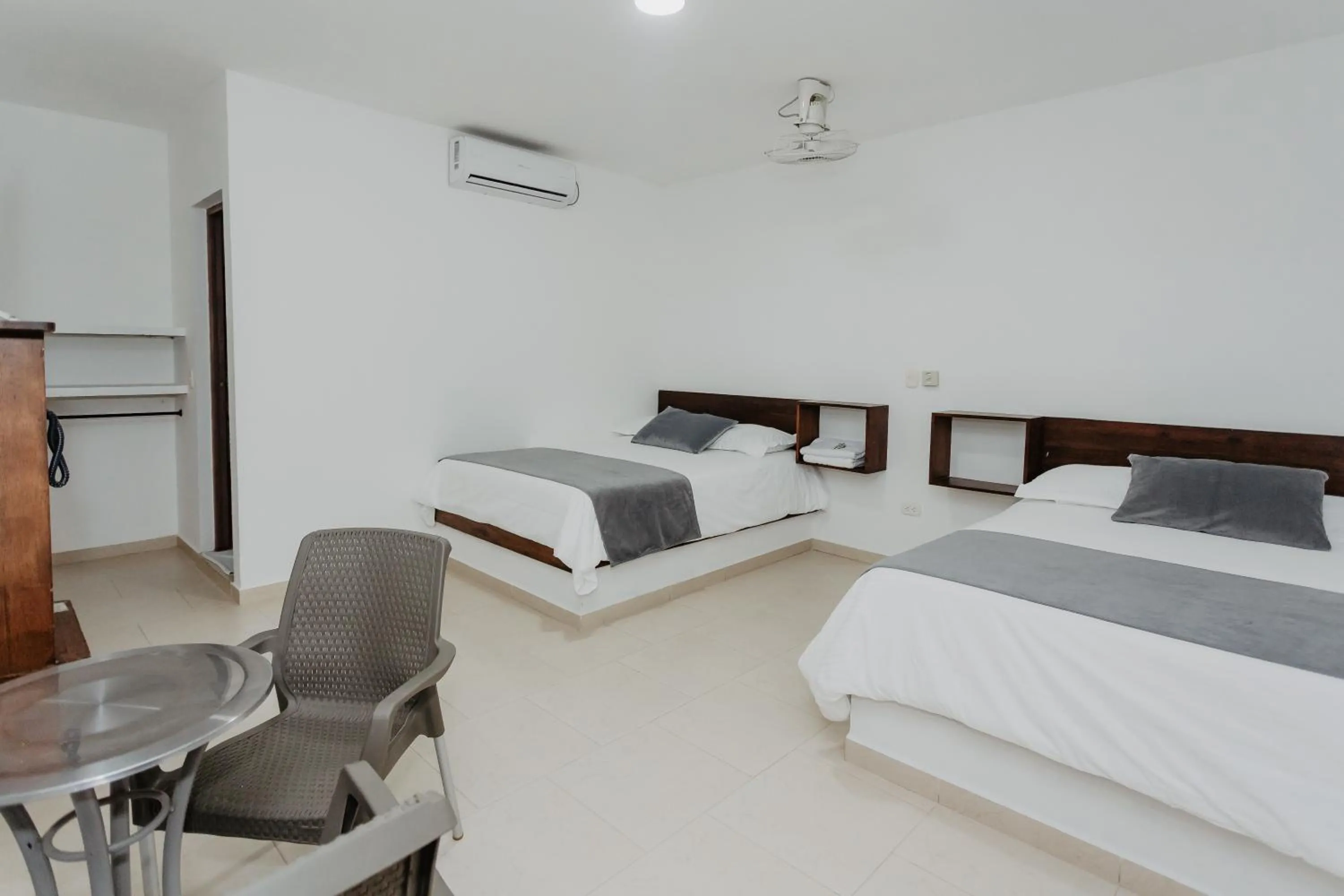 Twin Room in Hotel Plataneras Confort