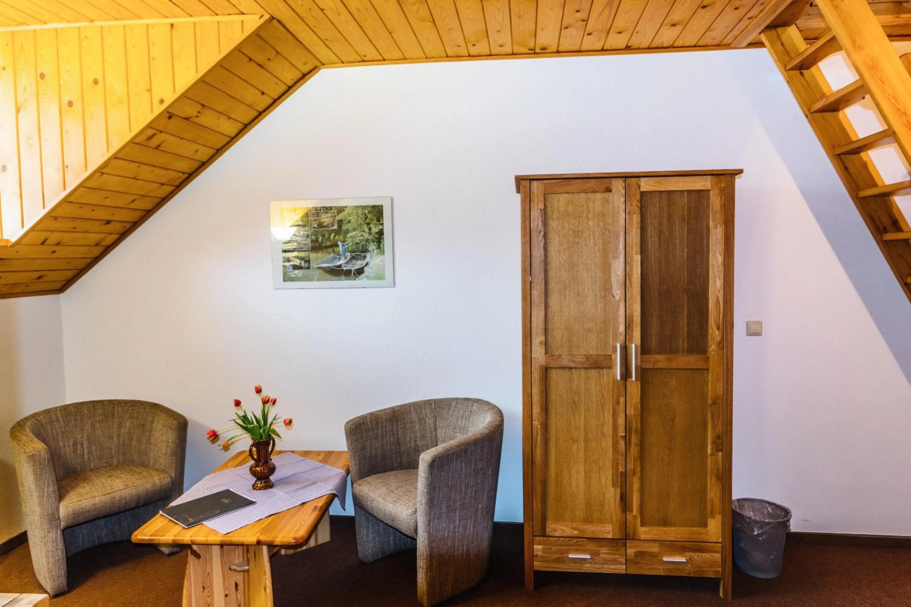 Seating area in Landgasthof Zur Wildbahn