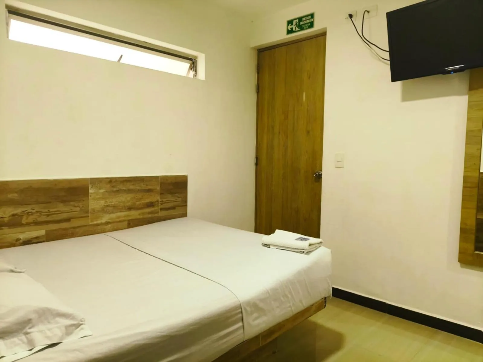 Hotel Casa Girardot Medellin