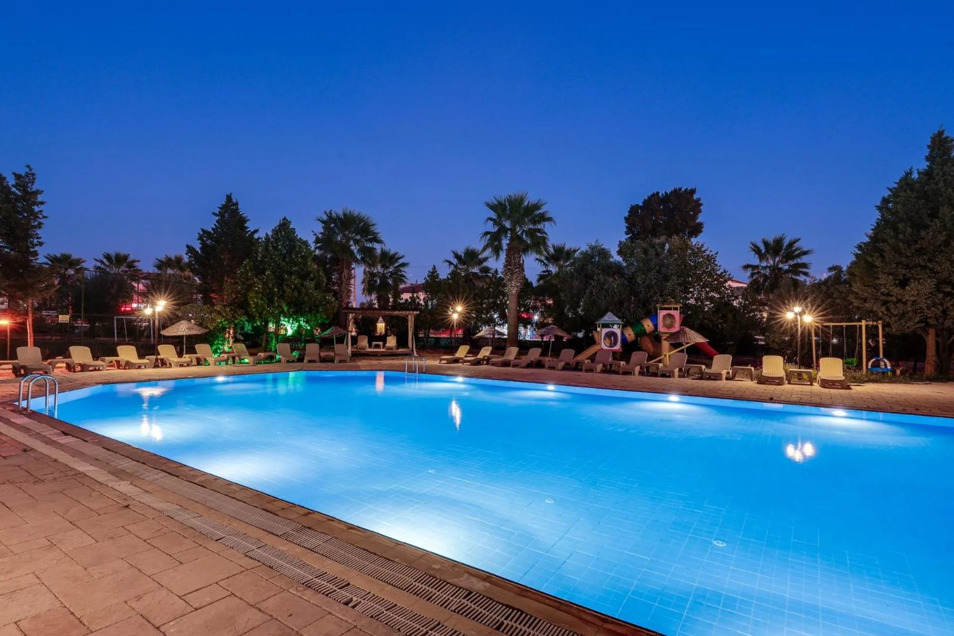 Night in Güre Saruhan Termal Otel