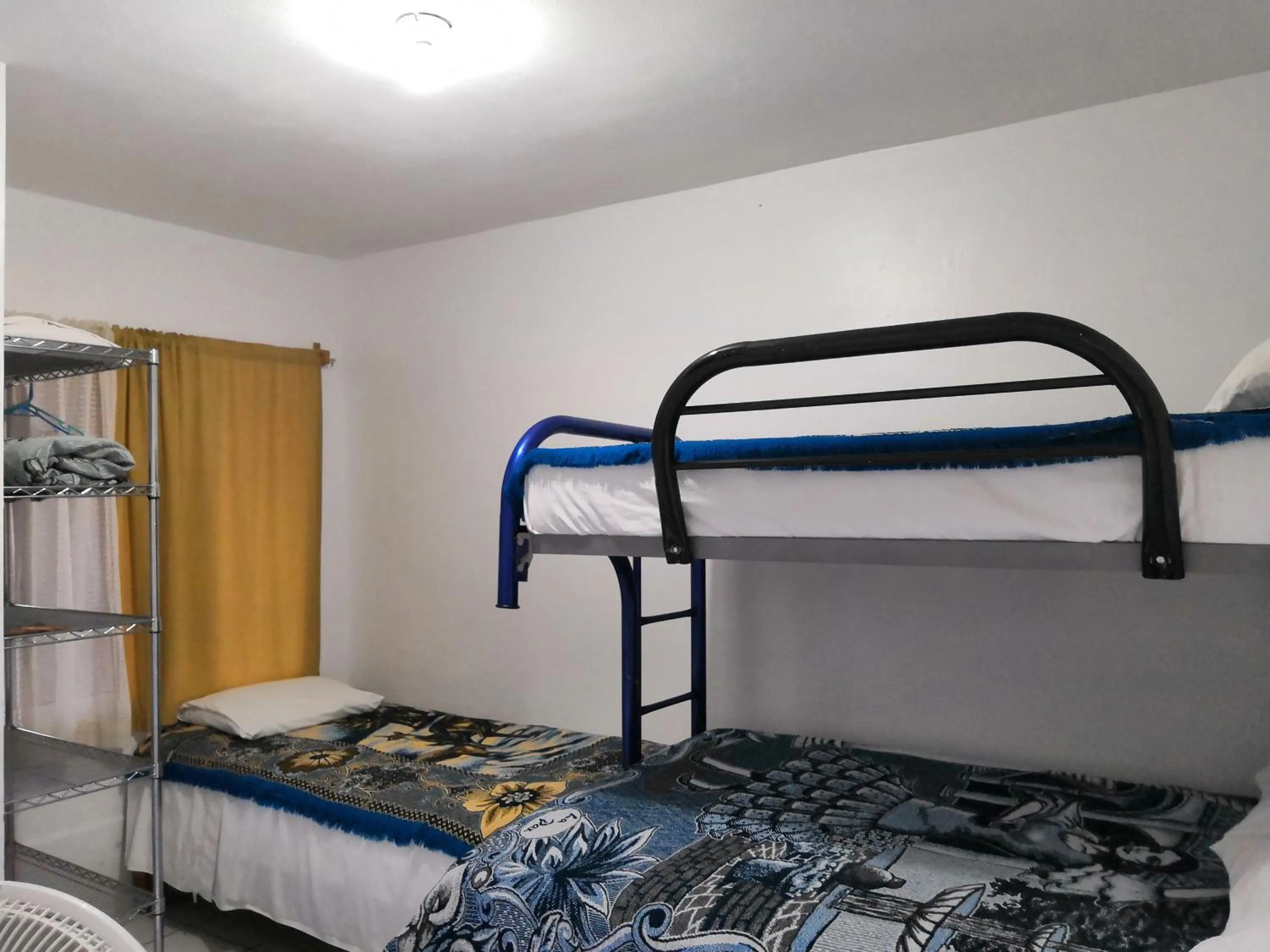 bunk bed, Bed in Hostal Maple