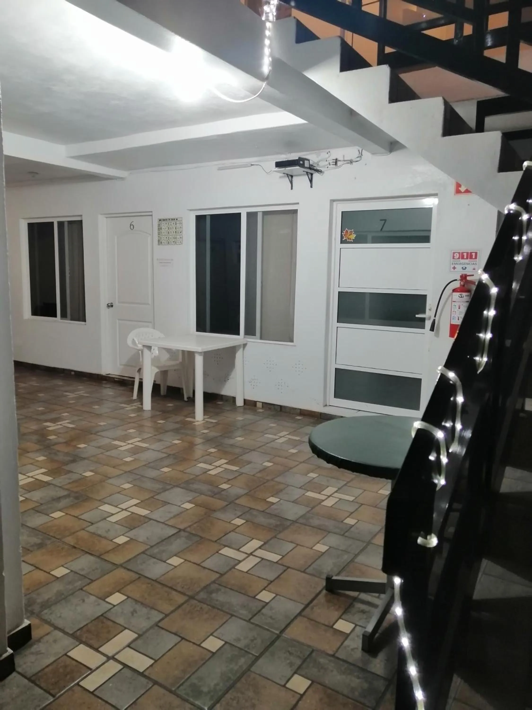 Living room in Hostal Maple