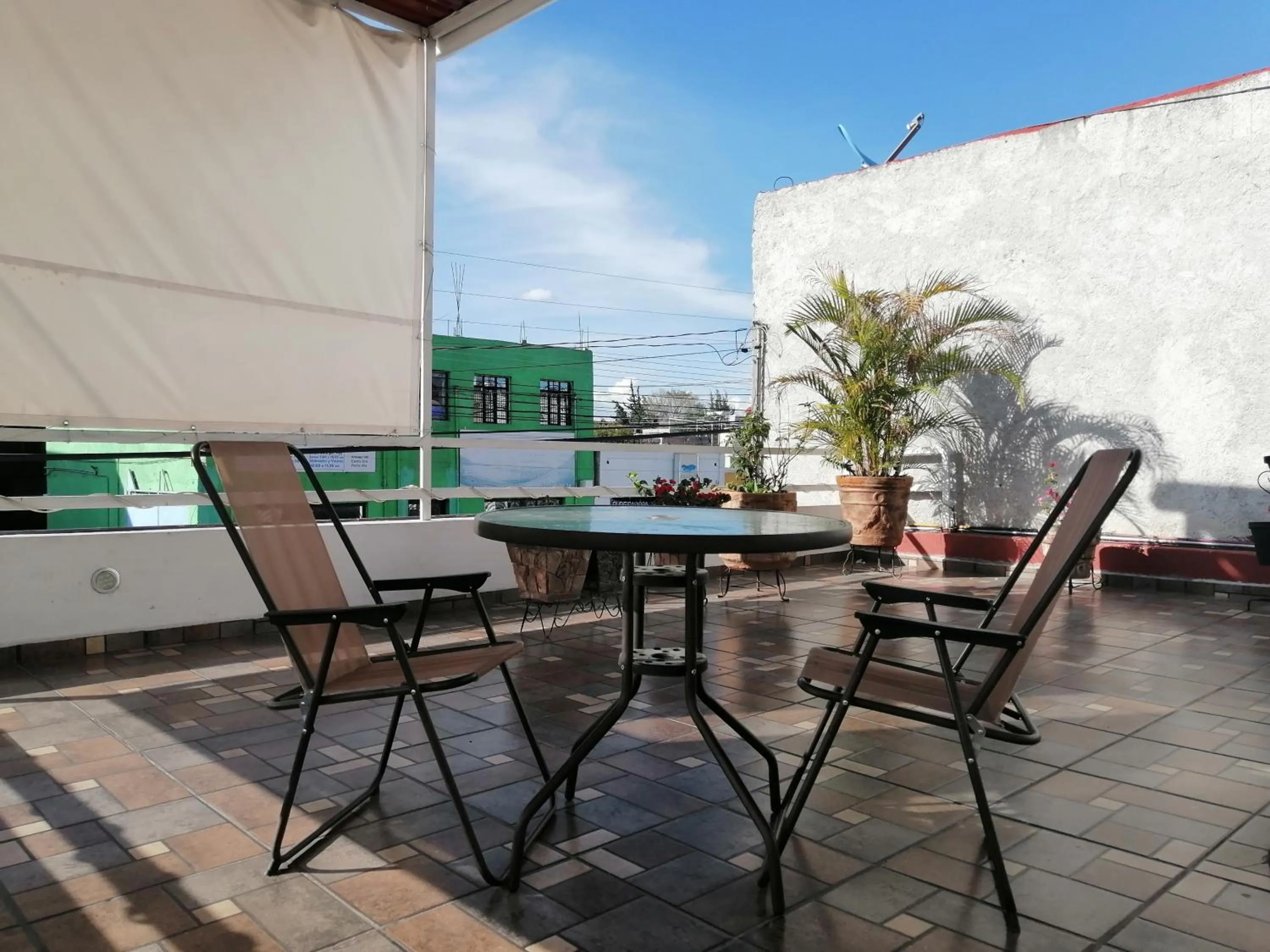 Balcony/Terrace in Hostal Maple